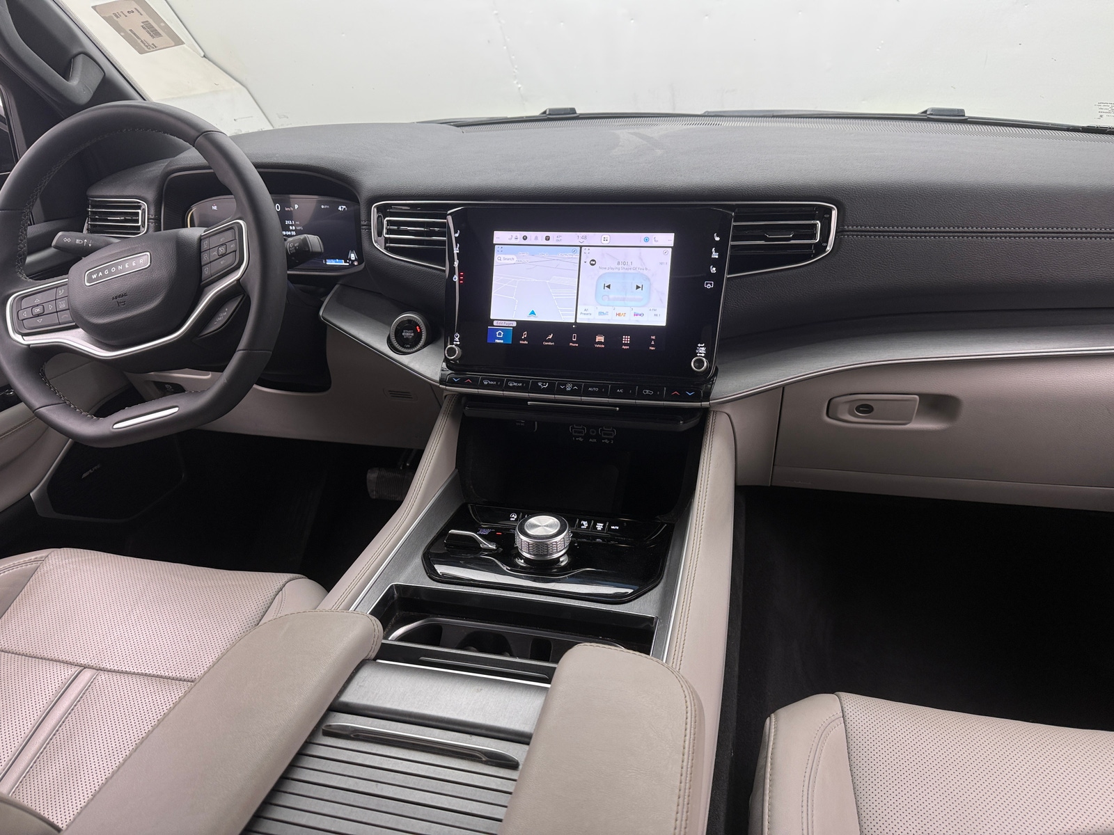 Thumbnail: 2025 Jeep Wagoneer - 2