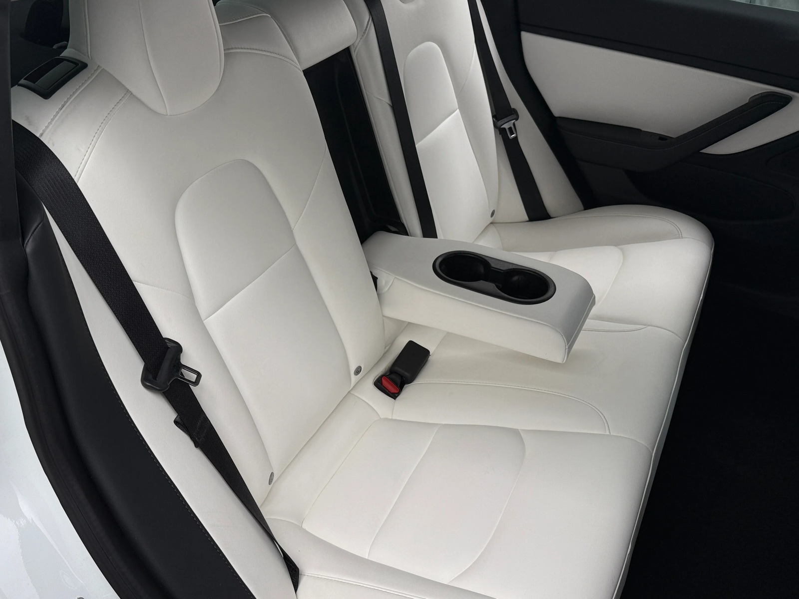 Thumbnail: 2020 Tesla Model 3 - 5