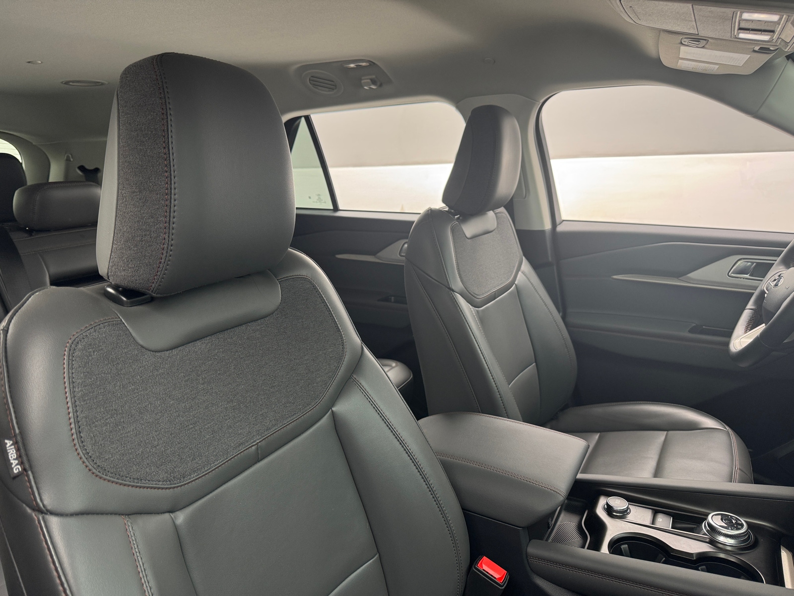 Thumbnail: 2025 Ford Explorer - 2