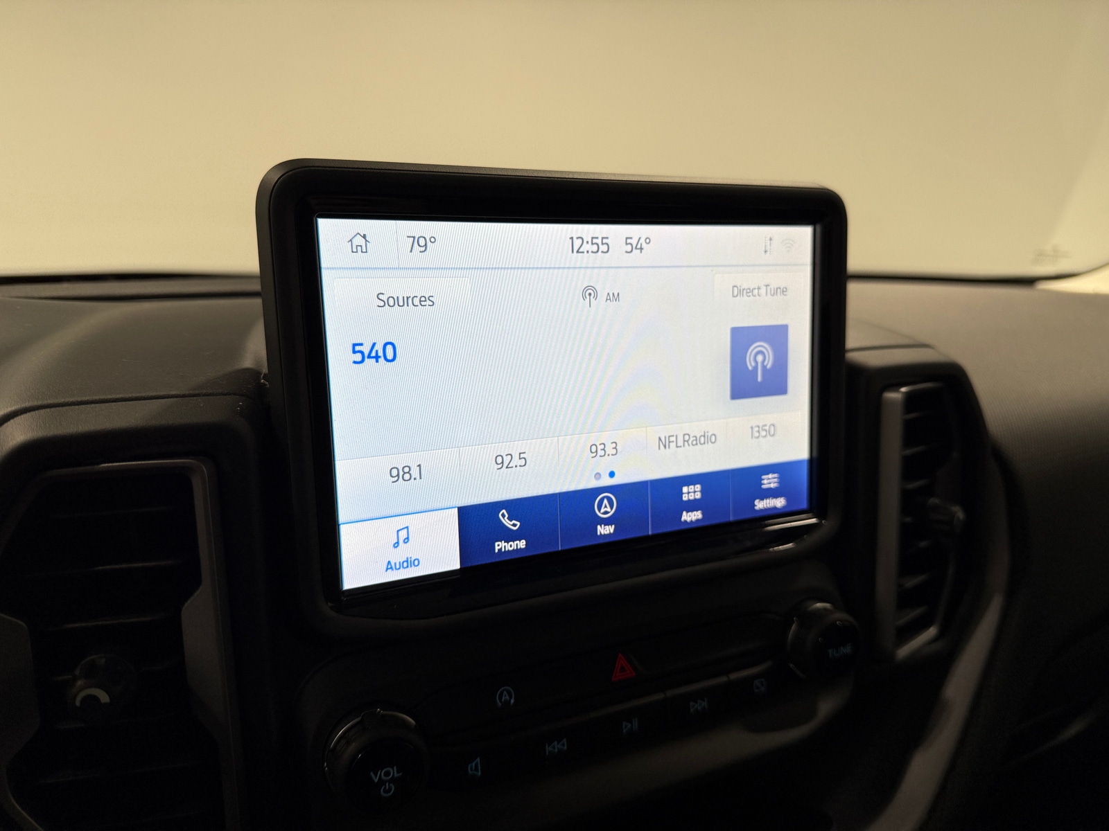 Thumbnail: 2023 Ford Bronco Sport - 4