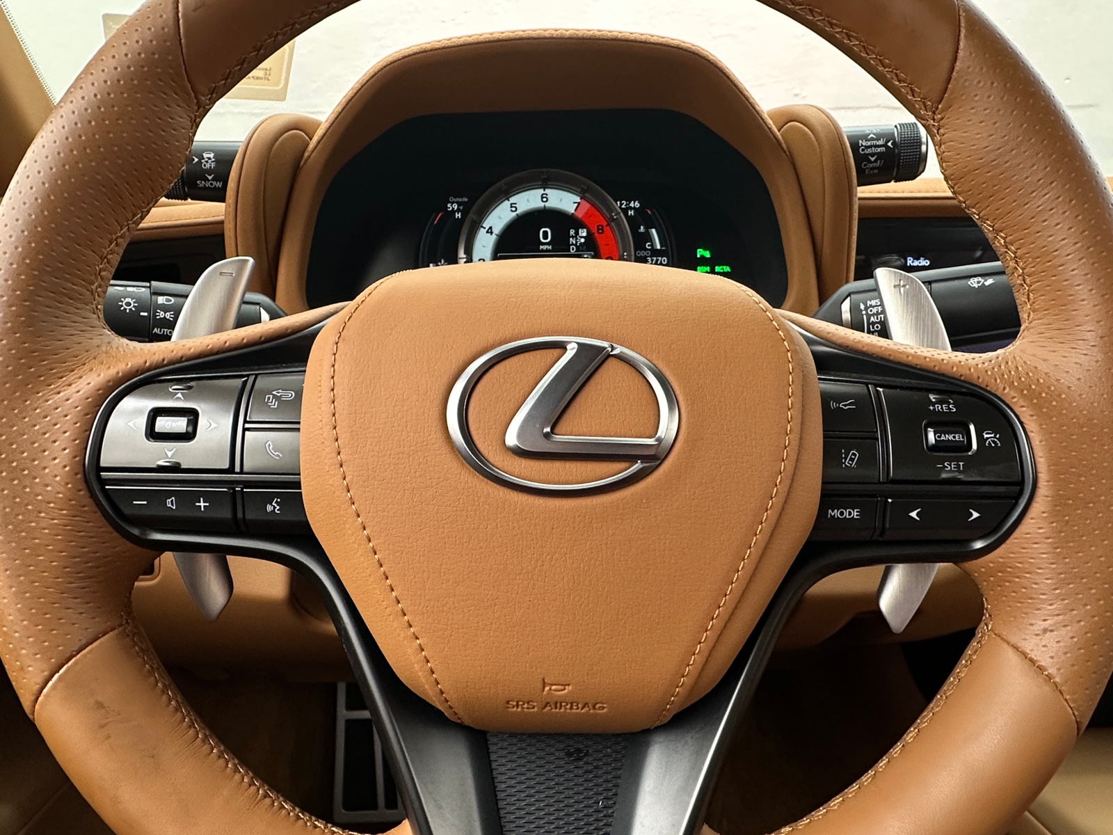 Thumbnail: 2021 Lexus LC - 3