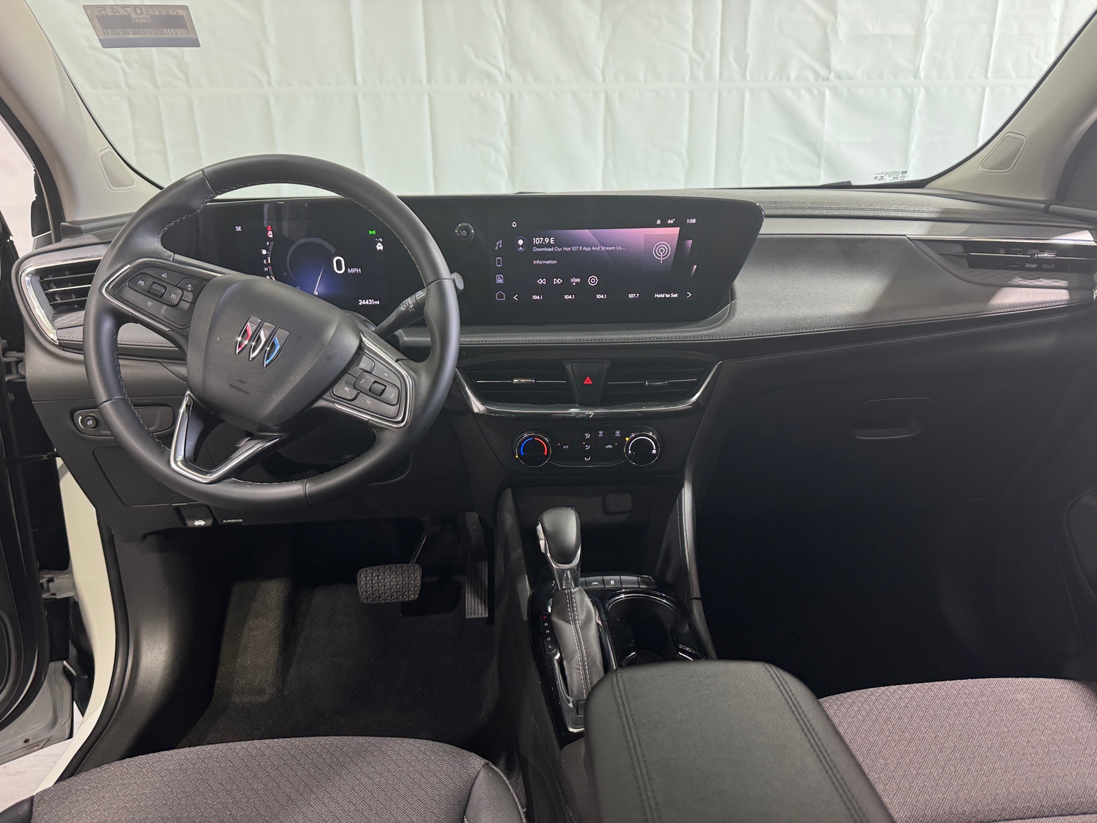 Thumbnail: 2025 Buick Encore GX - 2