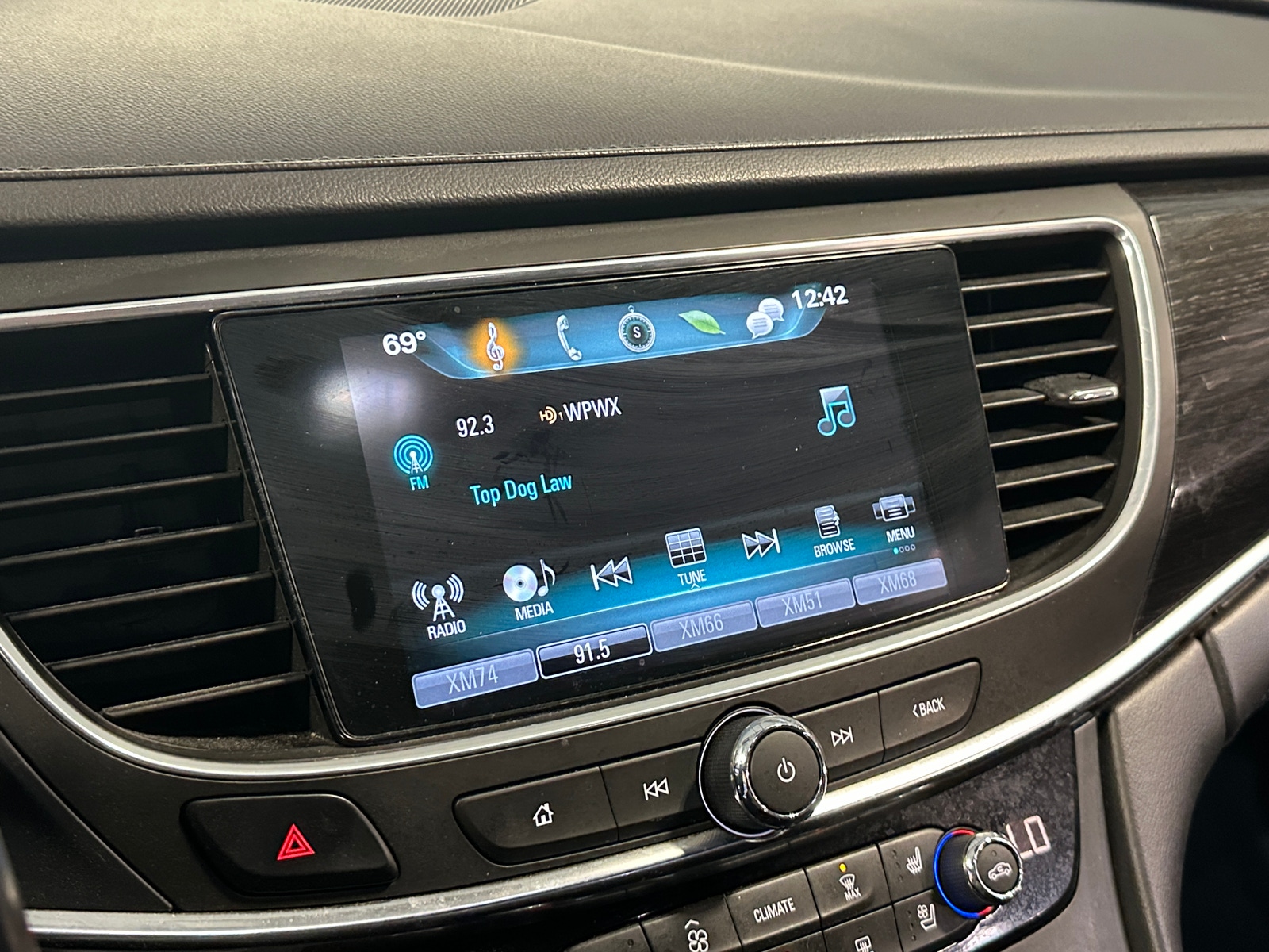 Thumbnail: 2018 Buick LaCrosse - 3