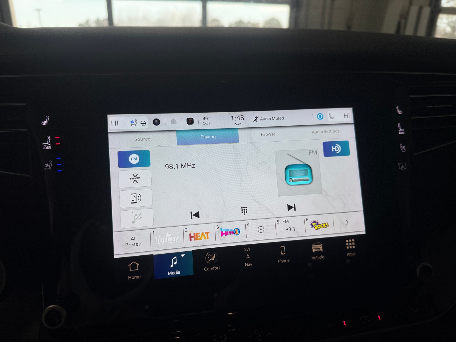 Thumbnail: 2024 Jeep Wagoneer - 3