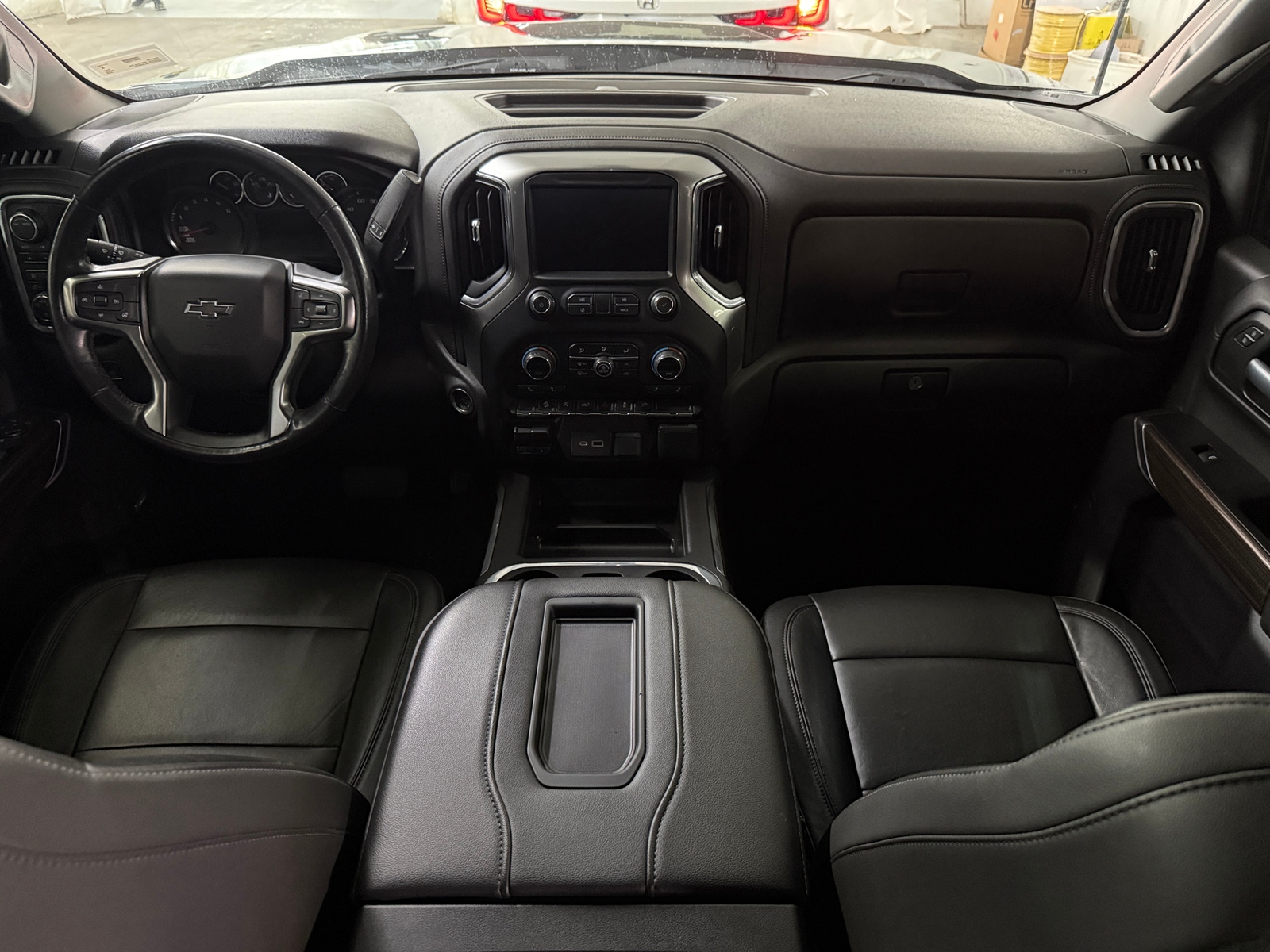 Thumbnail: 2020 Chevrolet Silverado 1500 - 3