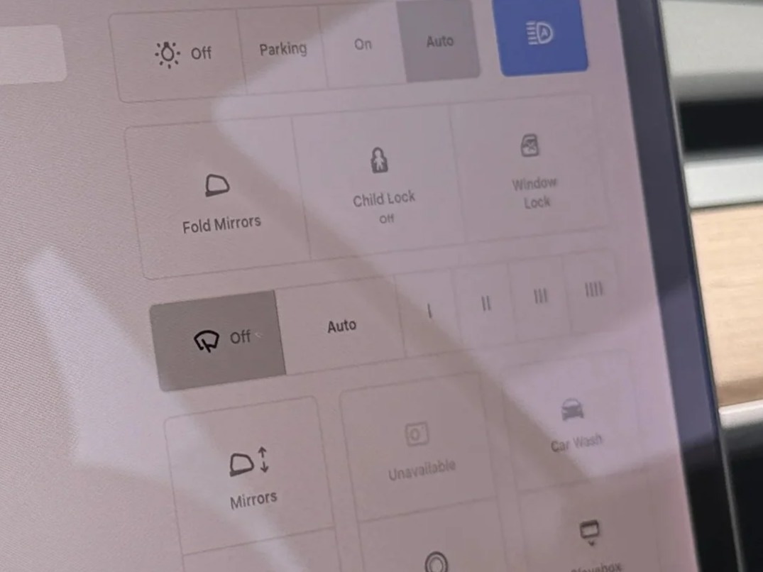 Thumbnail: 2020 Tesla Model 3 - 3