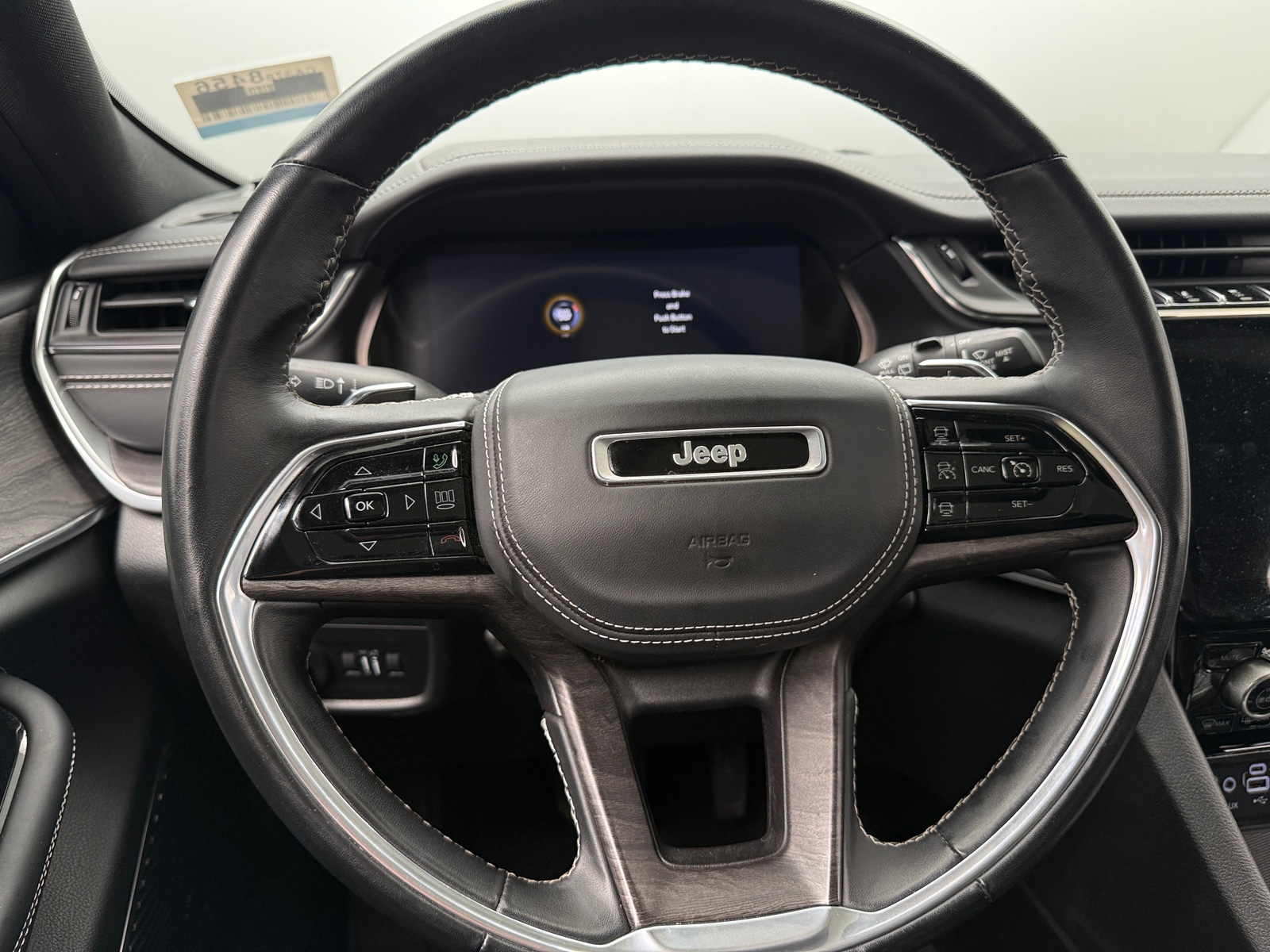 Thumbnail: 2021 Jeep Grand Cherokee L - 4