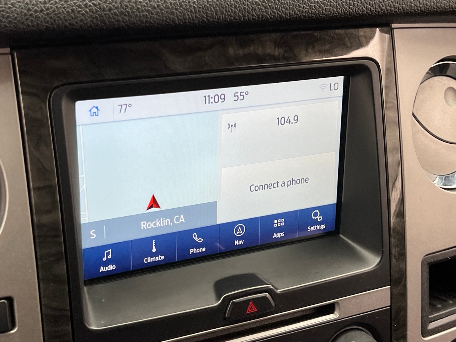 Thumbnail: 2015 Ford Expedition - 3