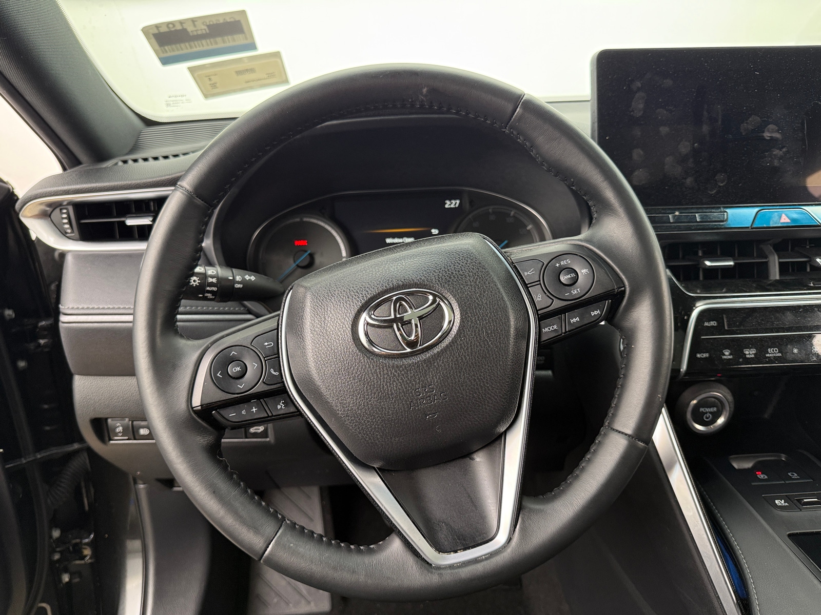 Thumbnail: 2024 Toyota Venza - 4