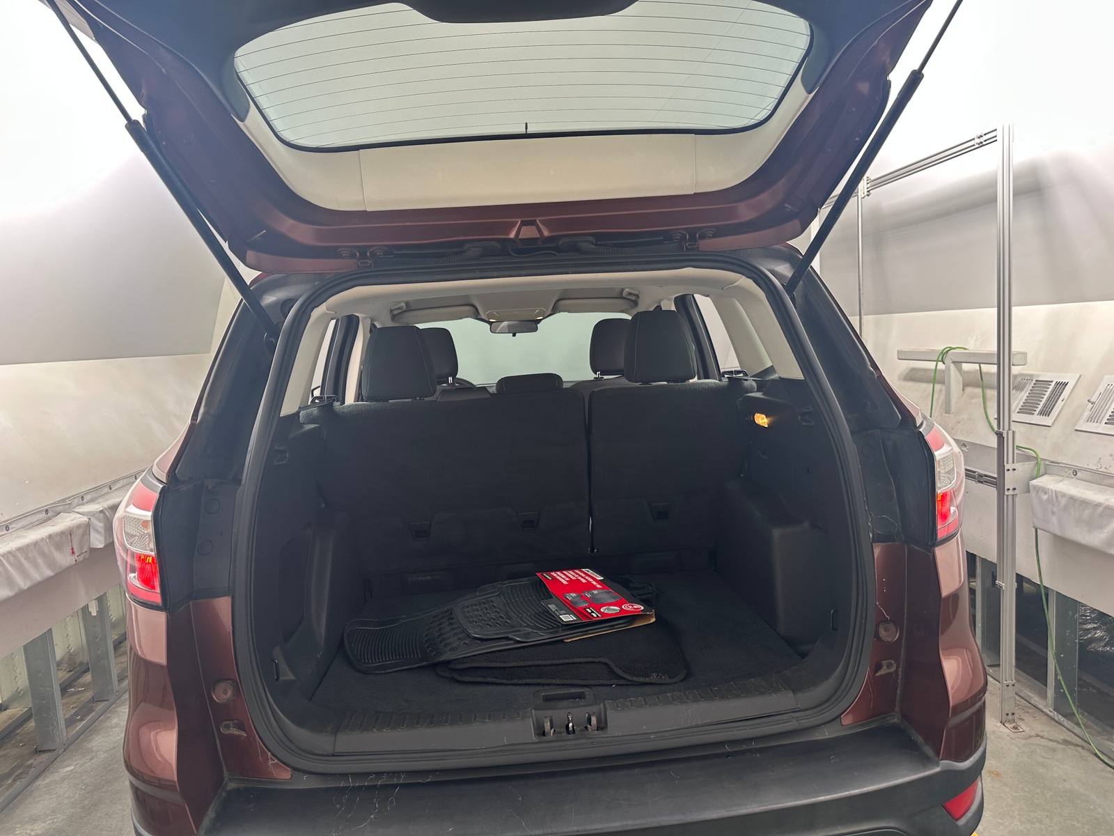 Thumbnail: 2018 Ford Escape - 7