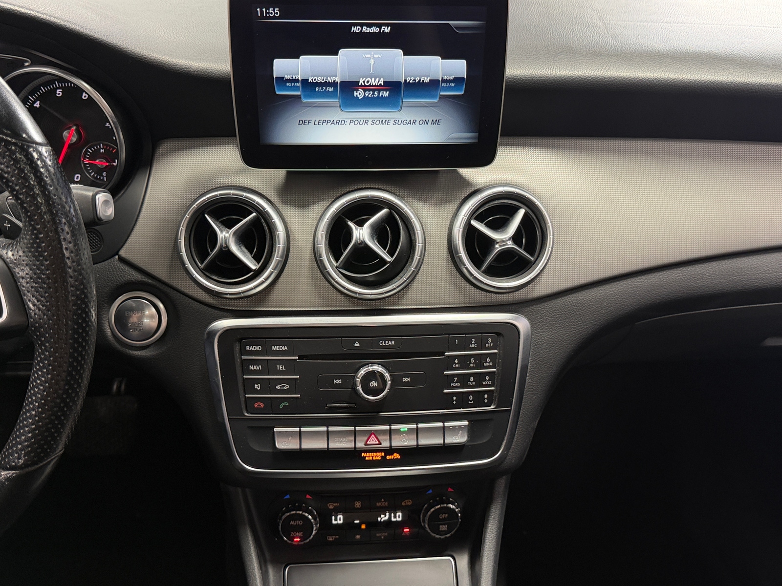 Thumbnail: 2019 Mercedes-Benz CLA - 3