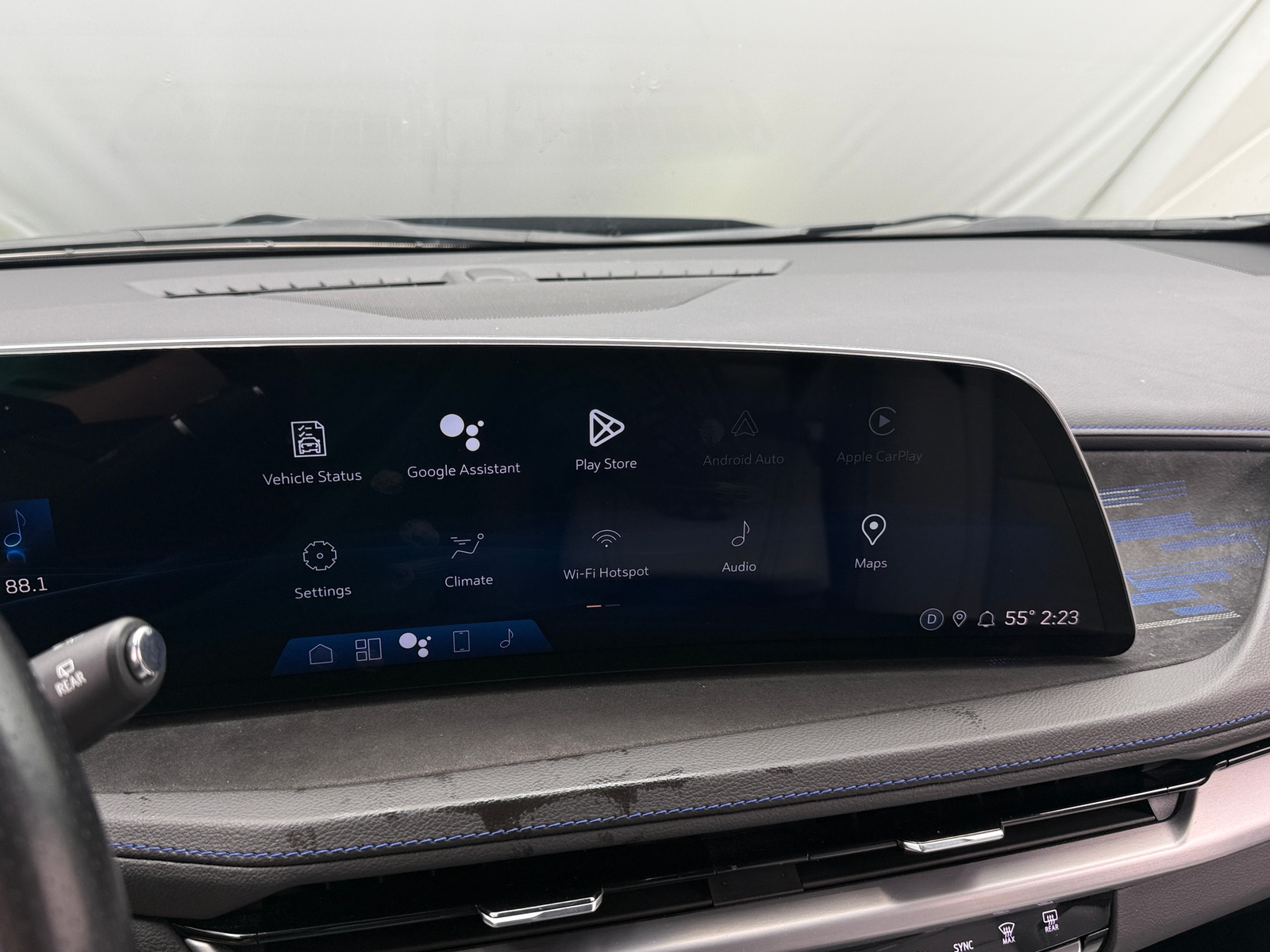 Thumbnail: 2024 Cadillac XT4 - 3