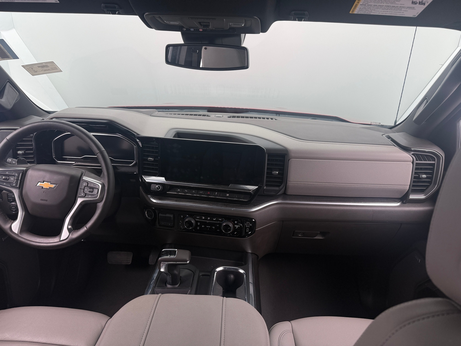 Thumbnail: 2024 Chevrolet Silverado 1500 - 2