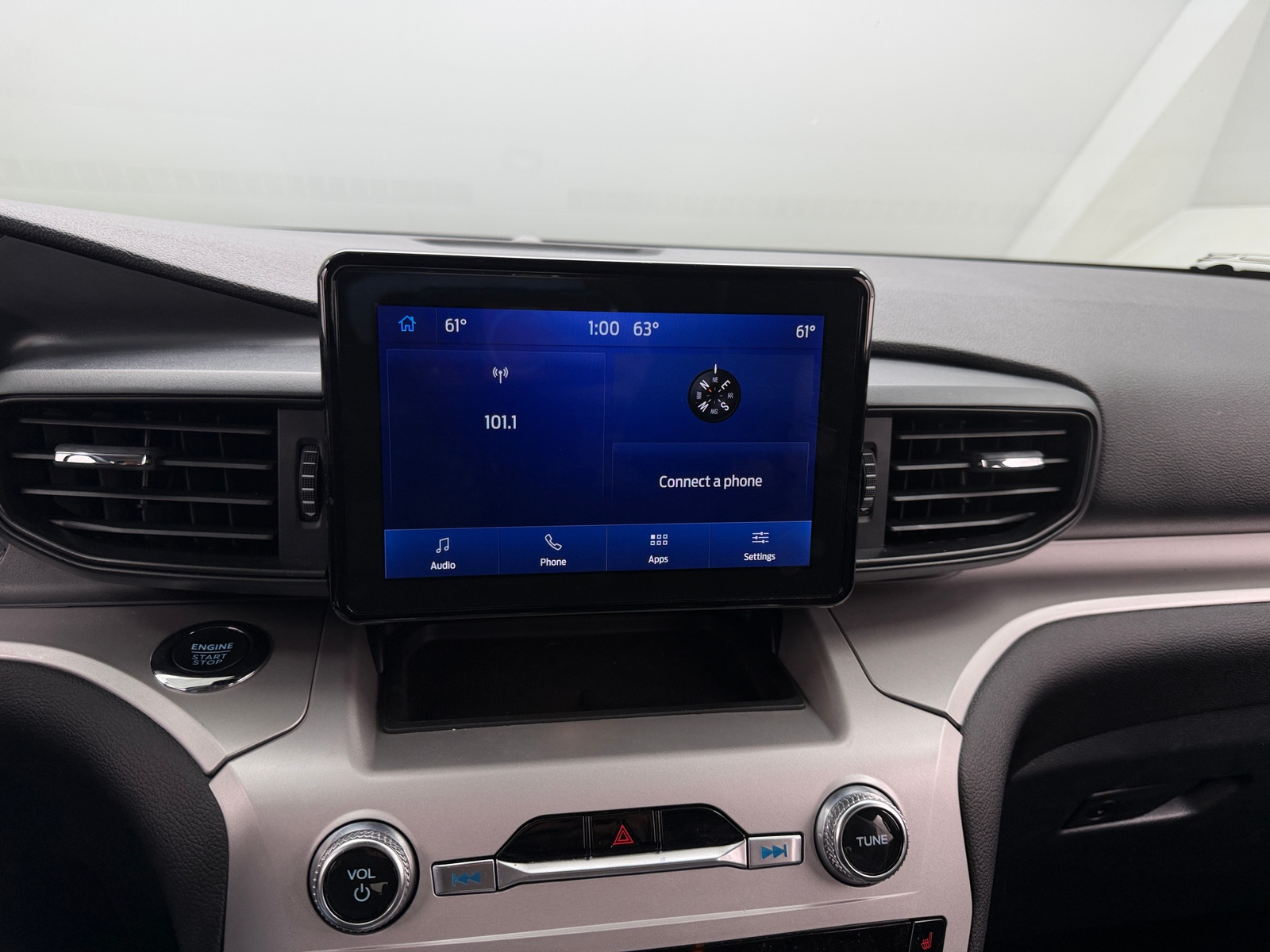 Thumbnail: 2024 Ford Explorer - 4