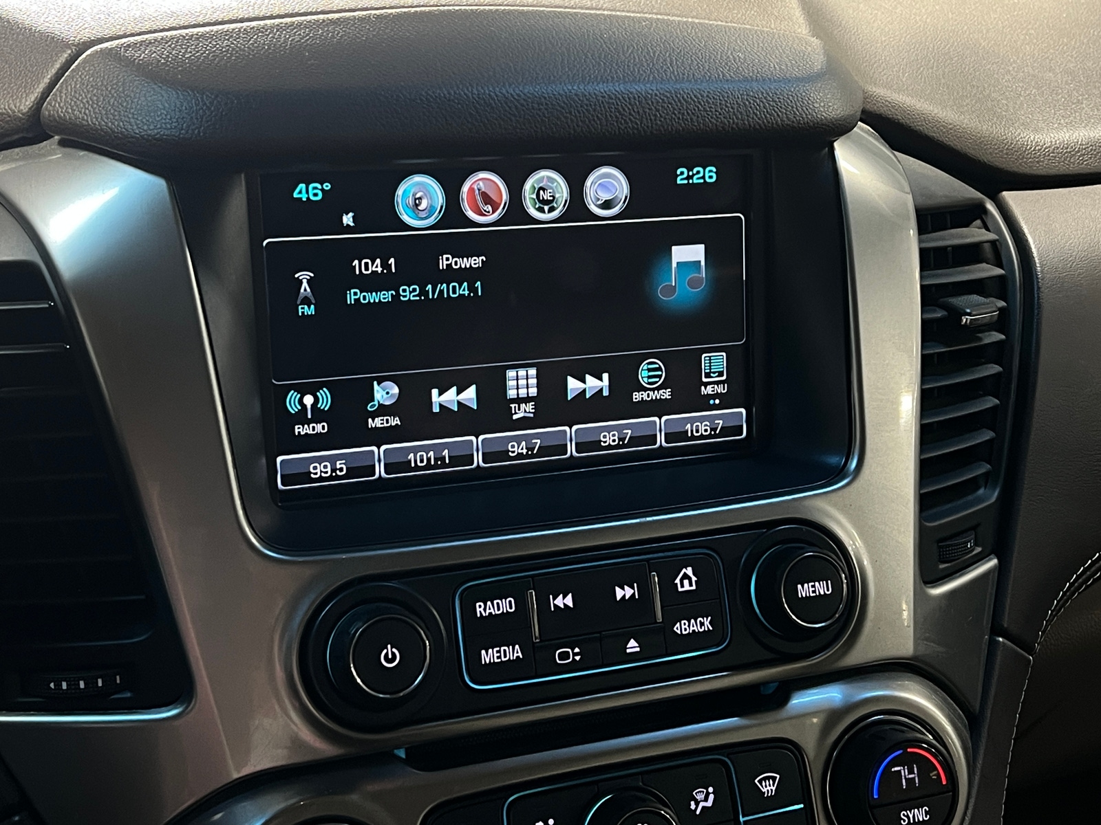 Thumbnail: 2017 Chevrolet Suburban - 3