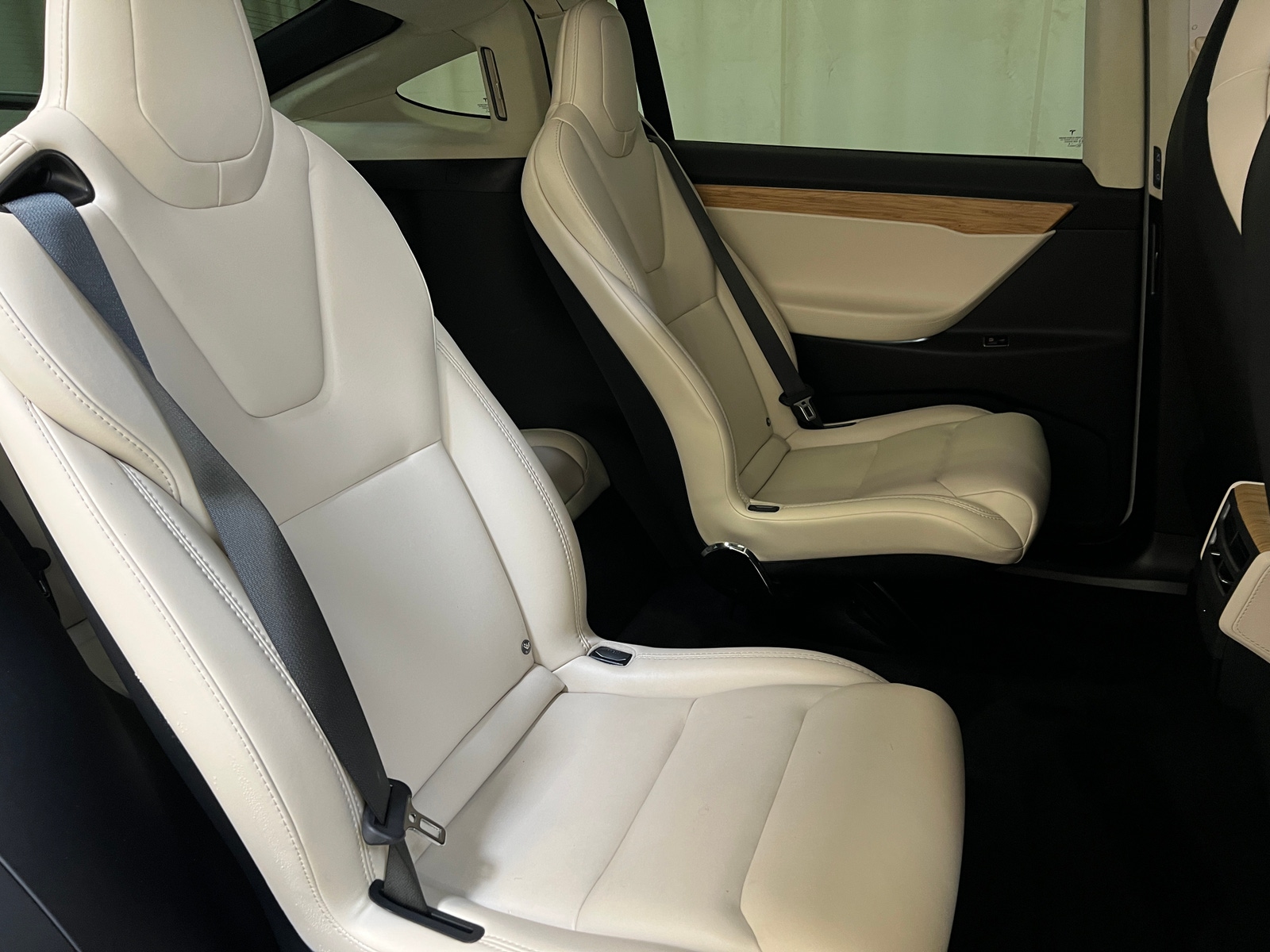 Thumbnail: 2018 Tesla Model X - 5