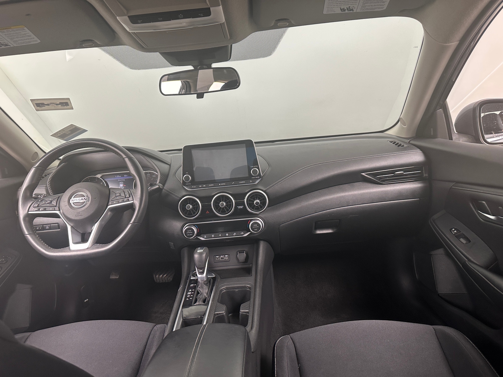 Thumbnail: 2020 Nissan Sentra - 3