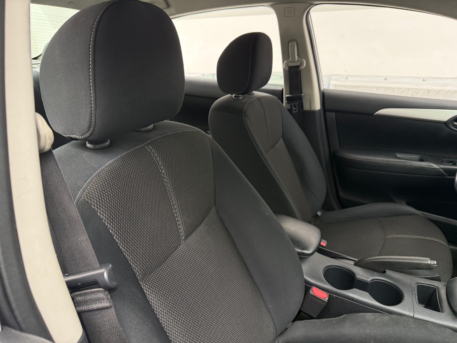 Thumbnail: 2017 Nissan Sentra - 2
