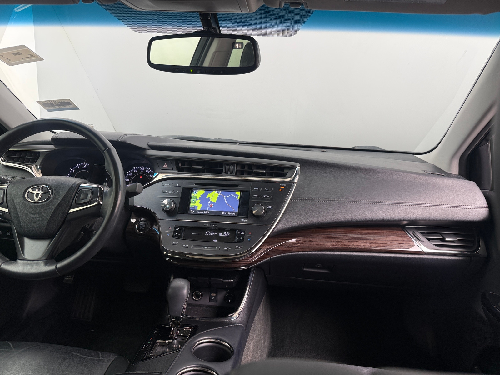 Thumbnail: 2013 Toyota Avalon - 3