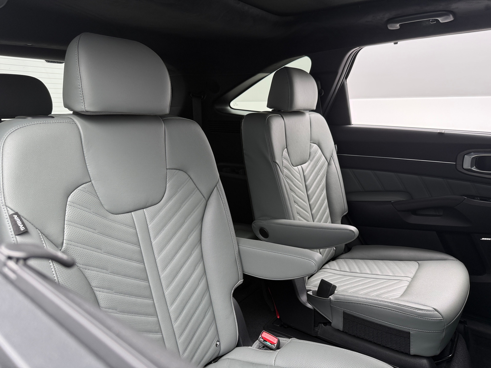 Thumbnail: 2025 Kia Sorento - 5