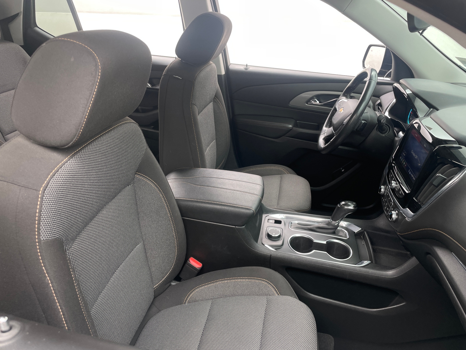 Thumbnail: 2020 Chevrolet Traverse - 2