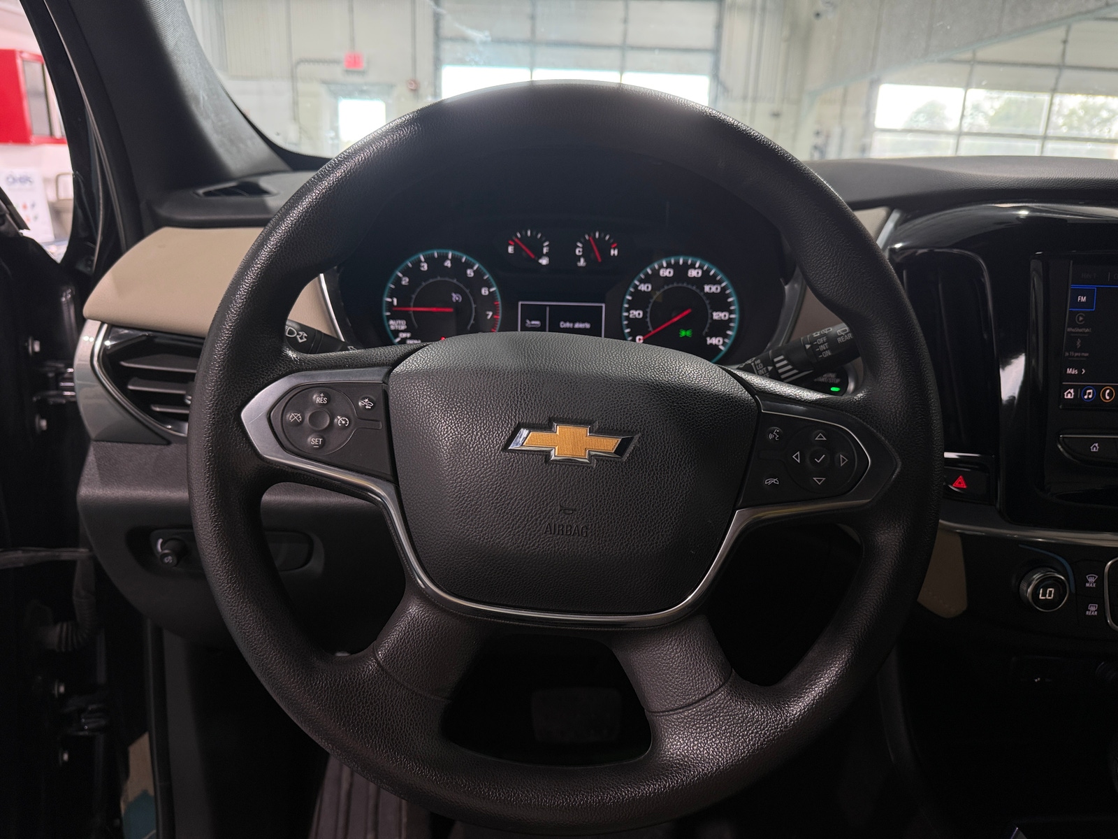 Thumbnail: 2022 Chevrolet Traverse - 5