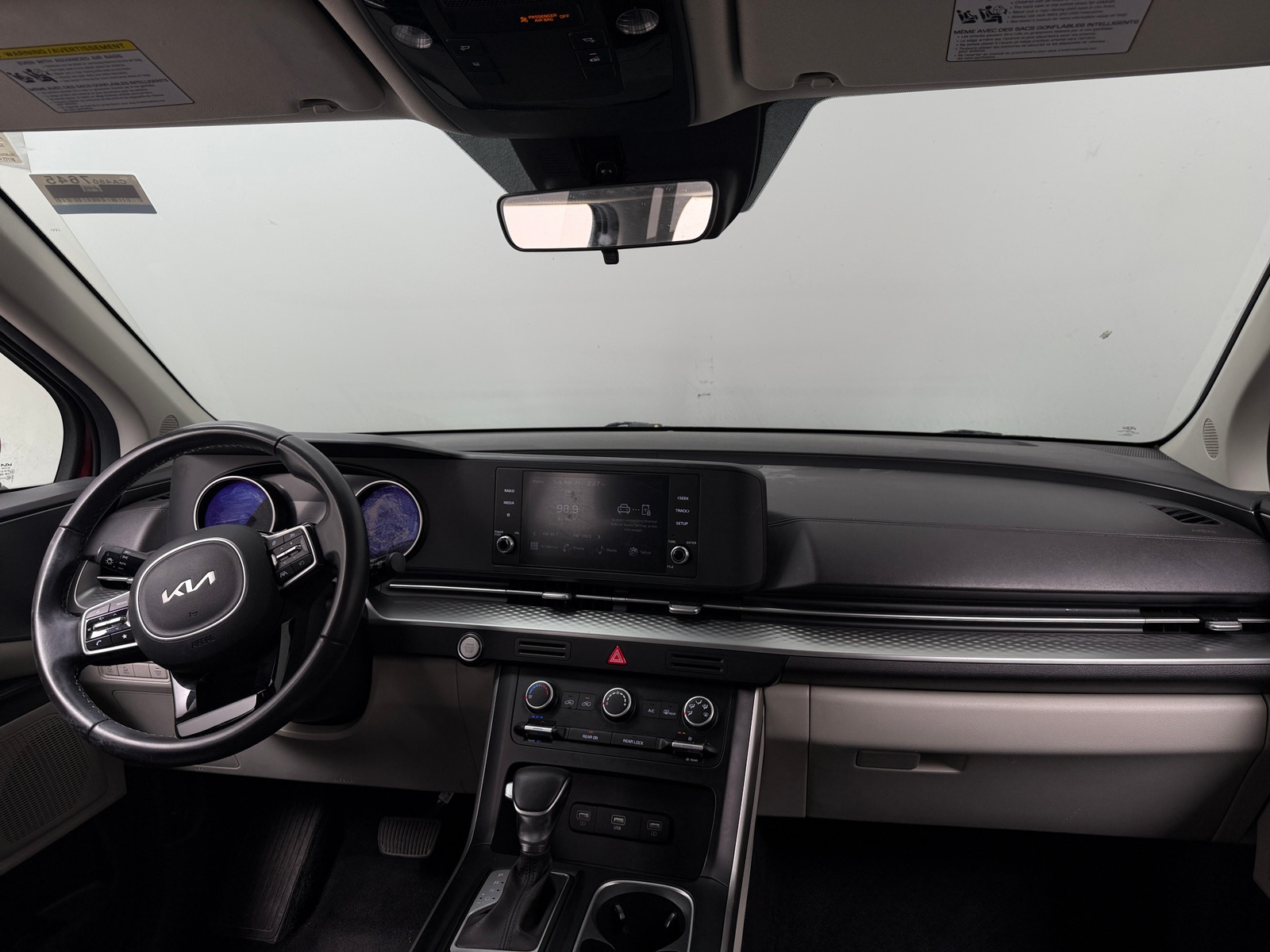 Thumbnail: 2023 Kia Carnival - 2