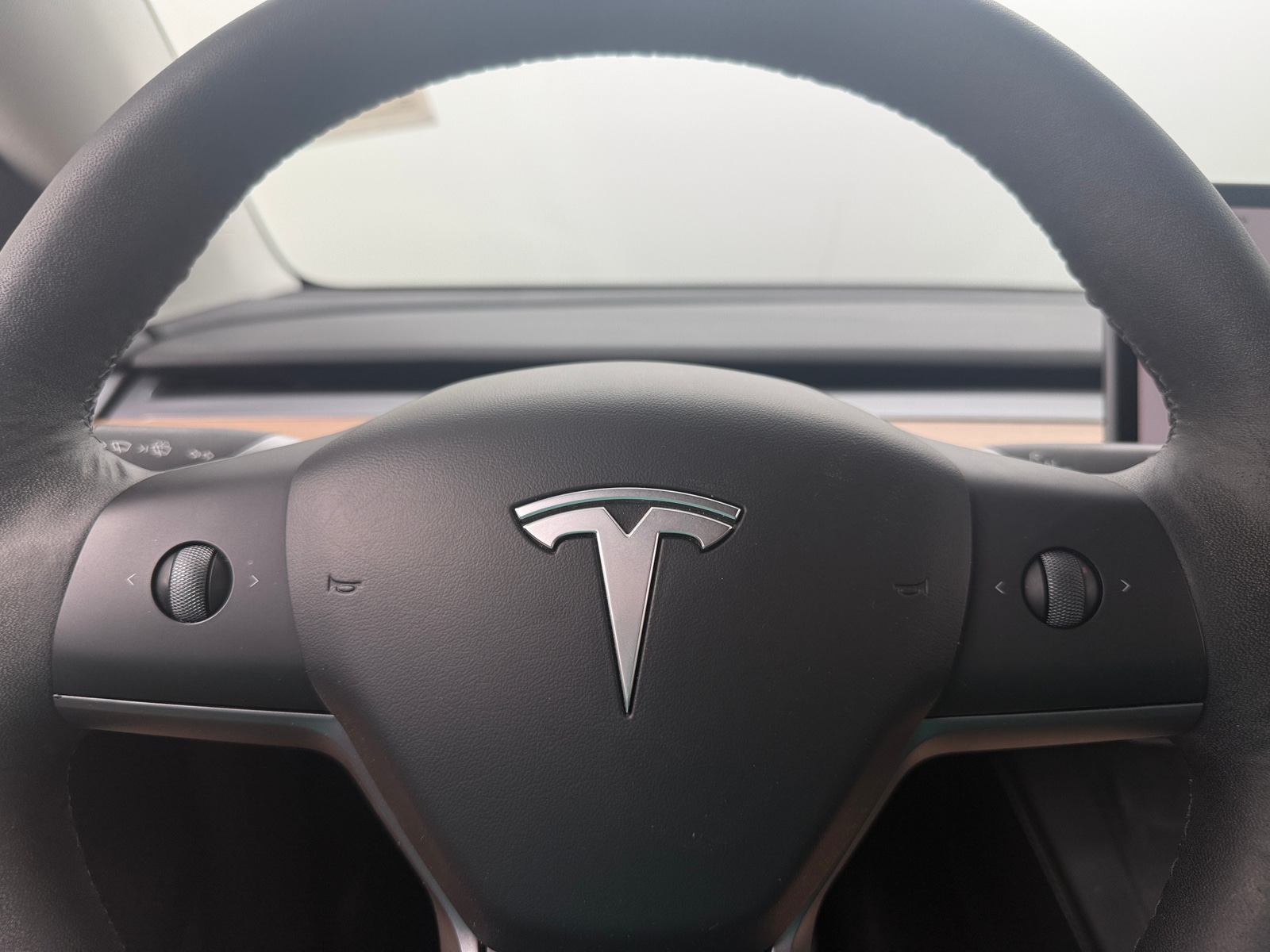 Thumbnail: 2024 Tesla Model Y - 4