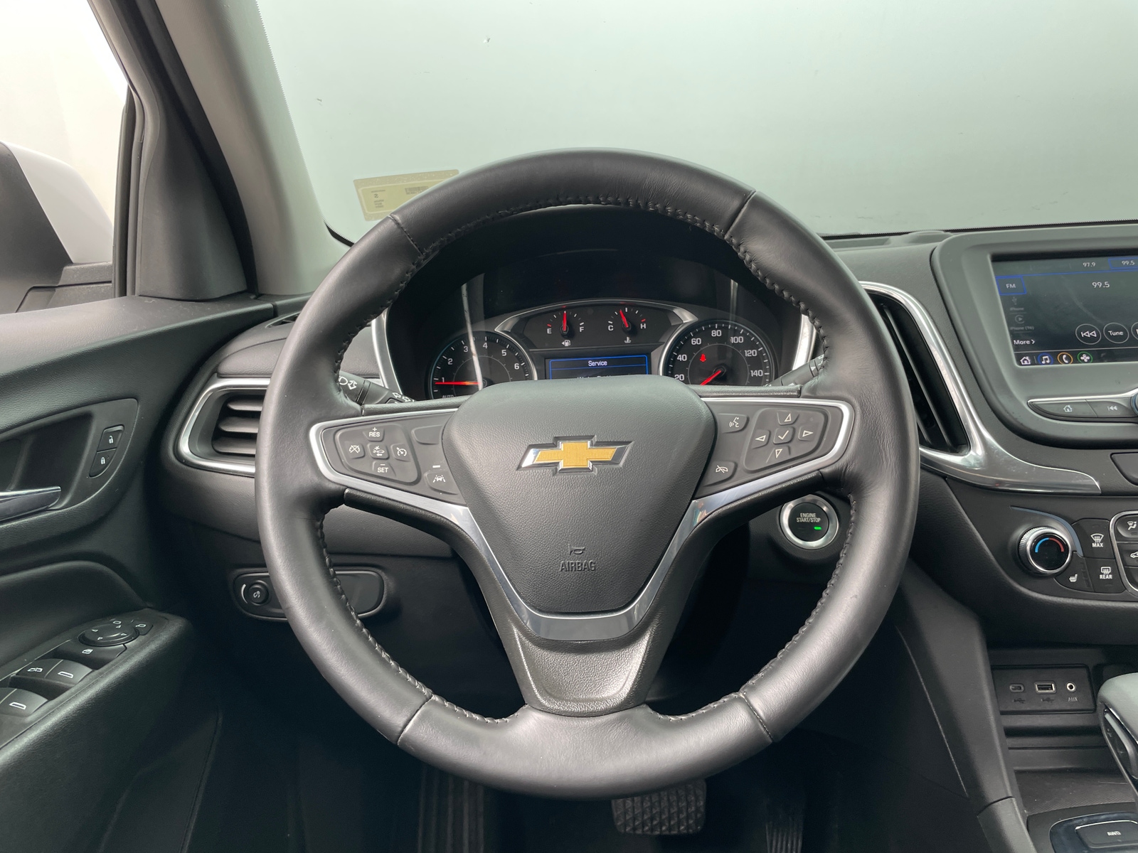 Thumbnail: 2022 Chevrolet Equinox - 5