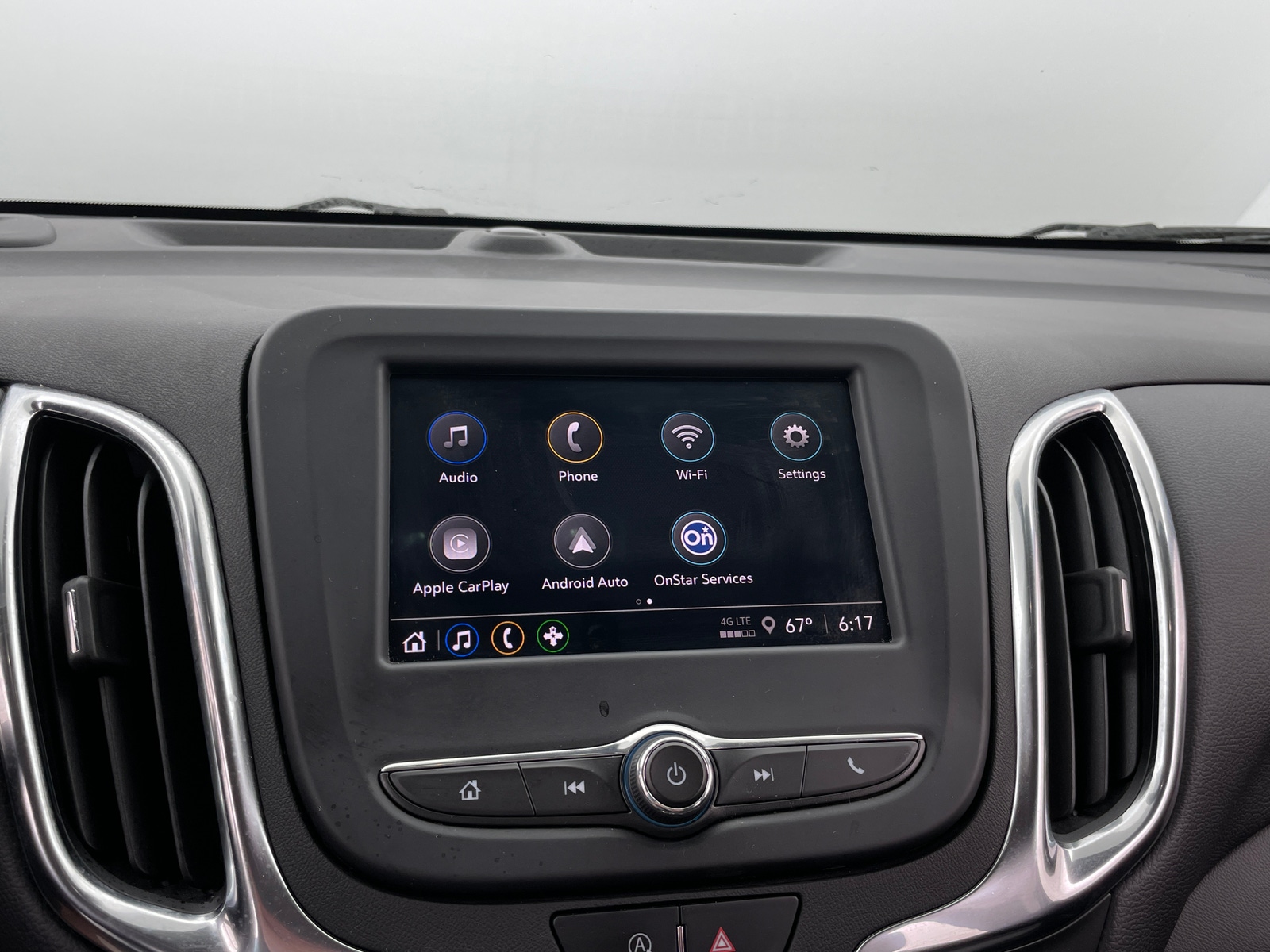 Thumbnail: 2022 Chevrolet Equinox - 4