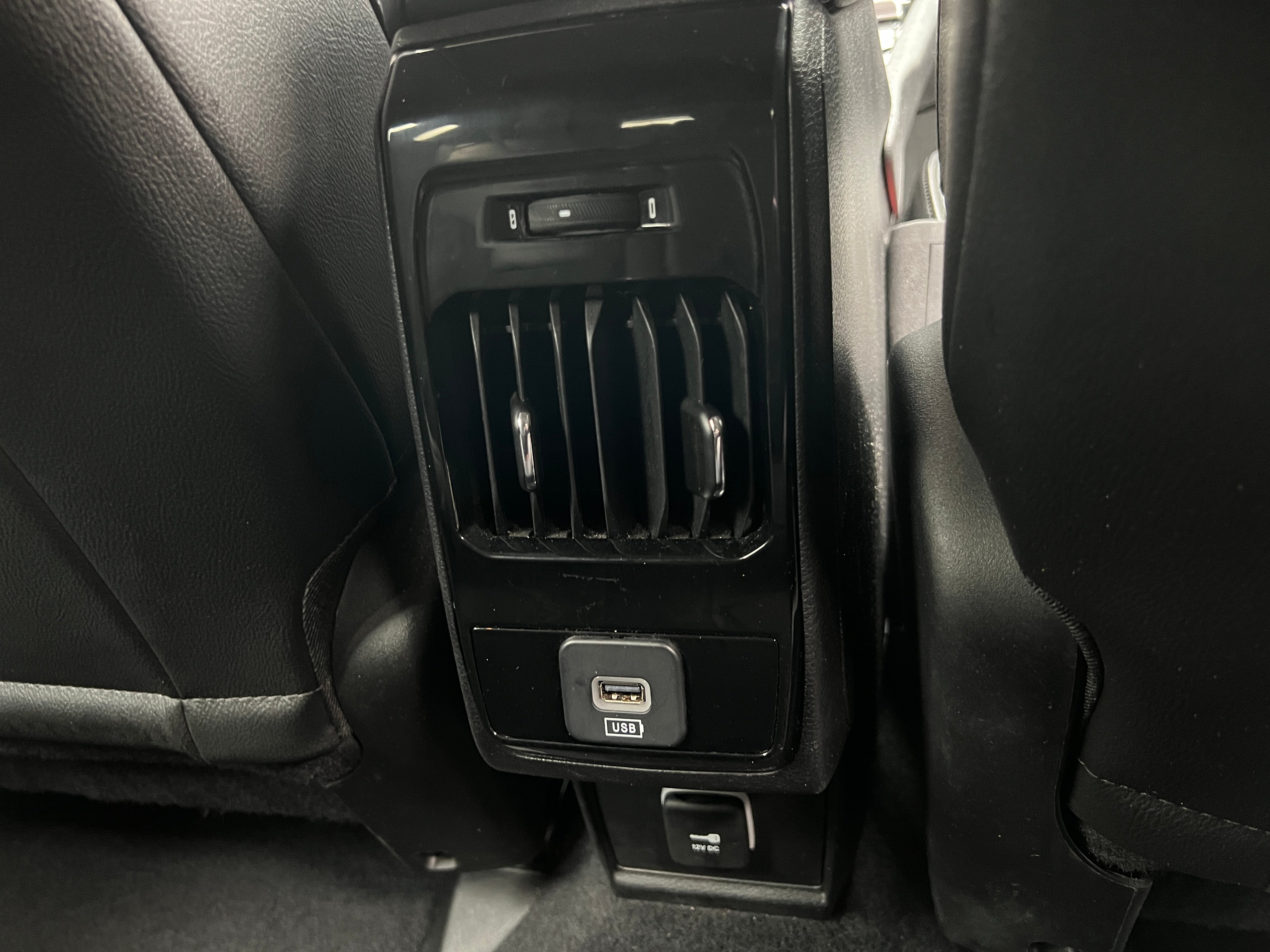 2025 Jeep Compass Trailhawk - Photo 4