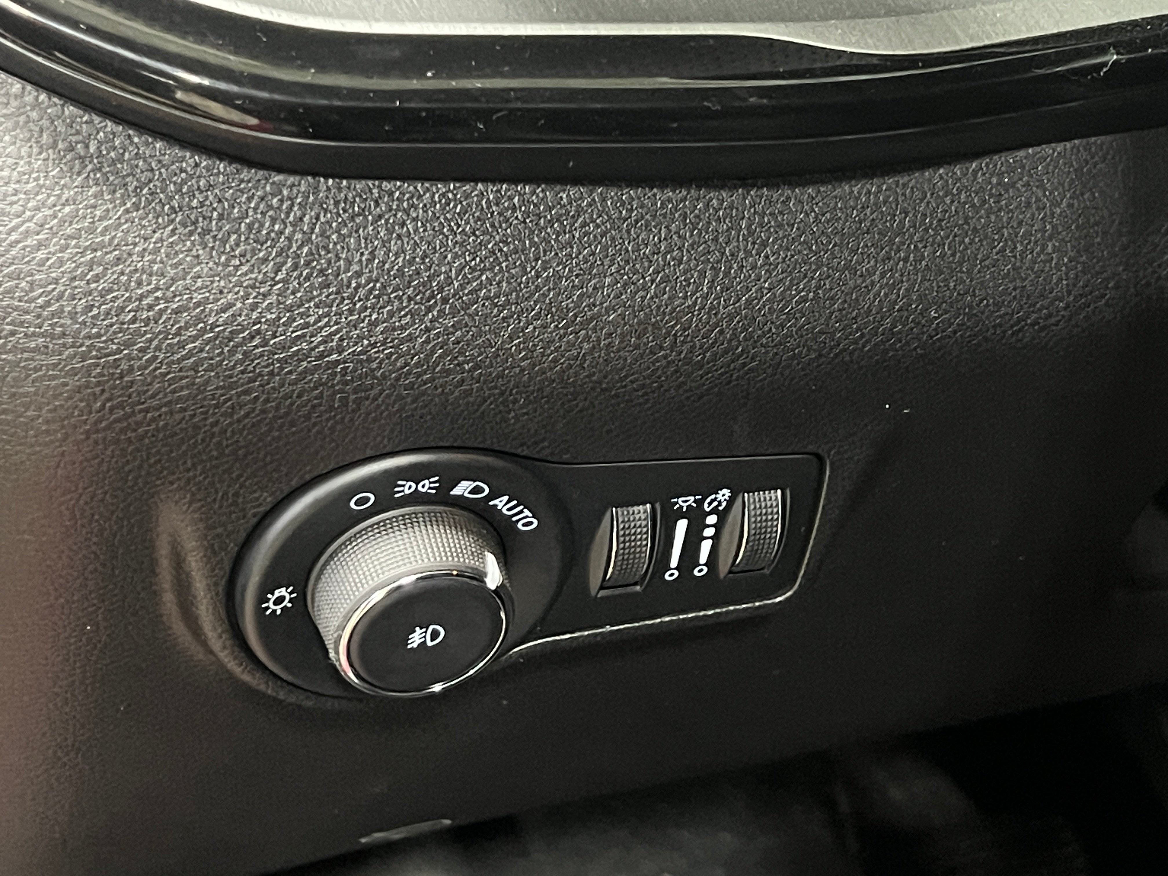 2025 Jeep Compass Trailhawk - Photo 10