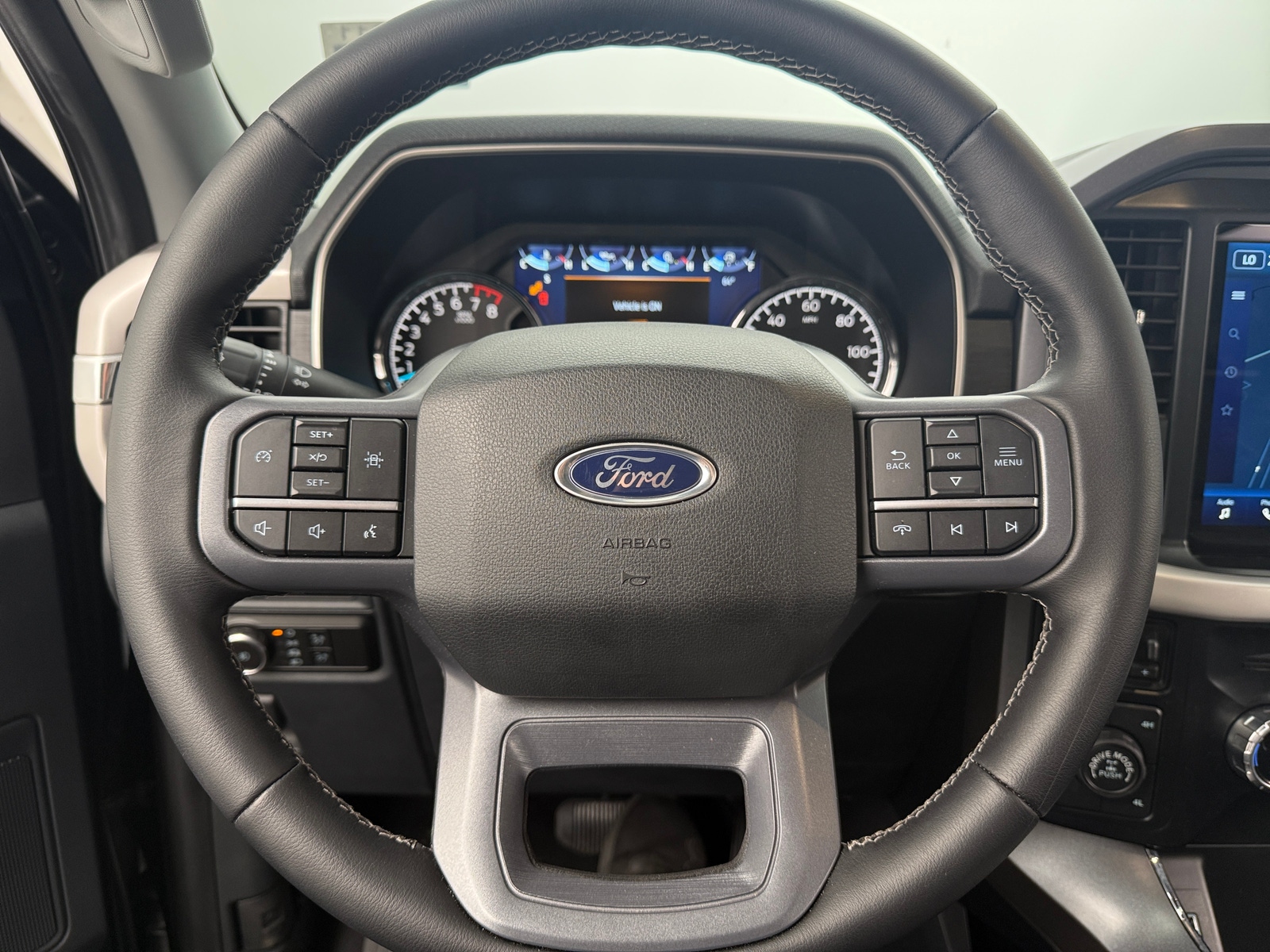 Thumbnail: 2023 Ford Econoline - 5