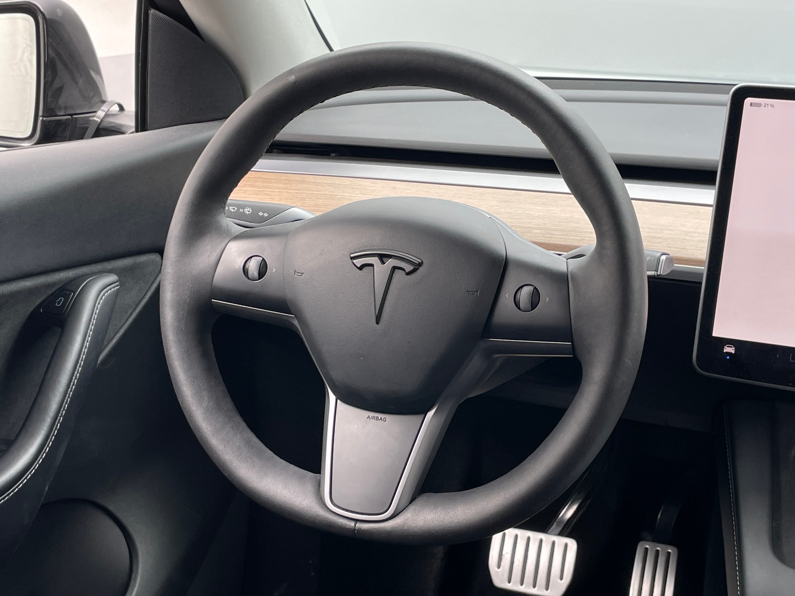 Thumbnail: 2022 Tesla Model Y - 4
