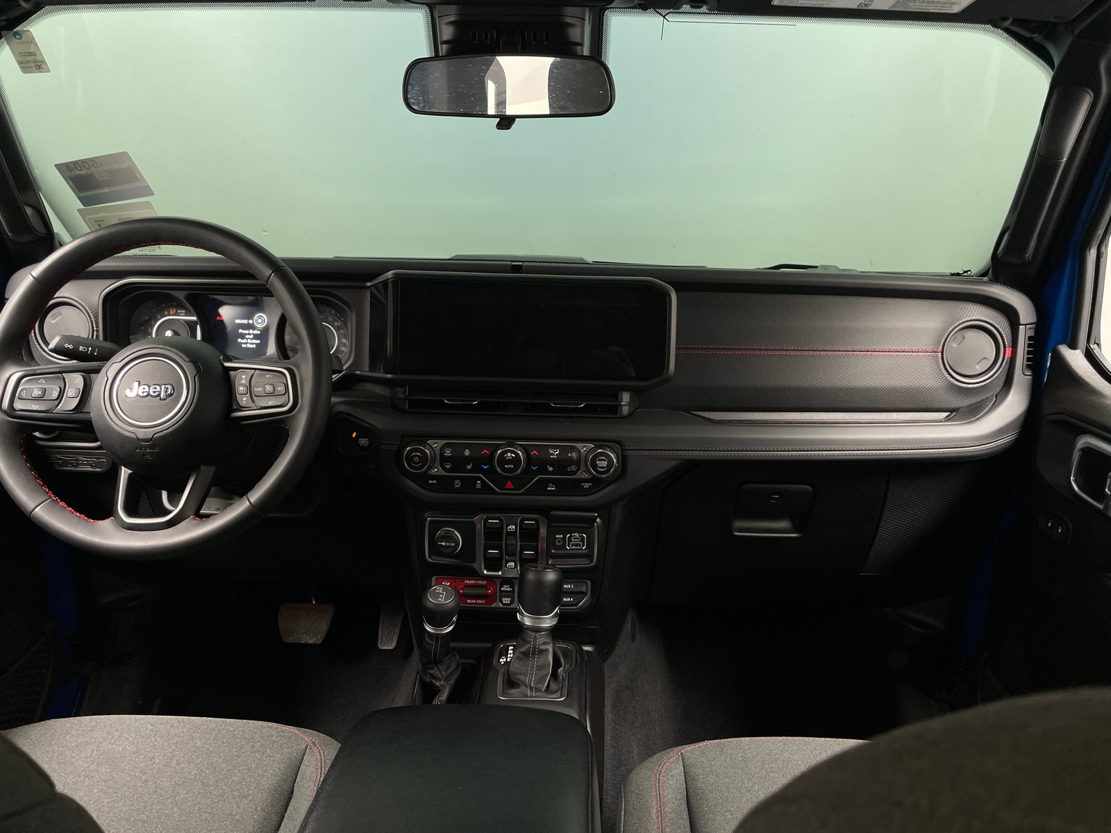 Thumbnail: 2024 Jeep Gladiator - 3