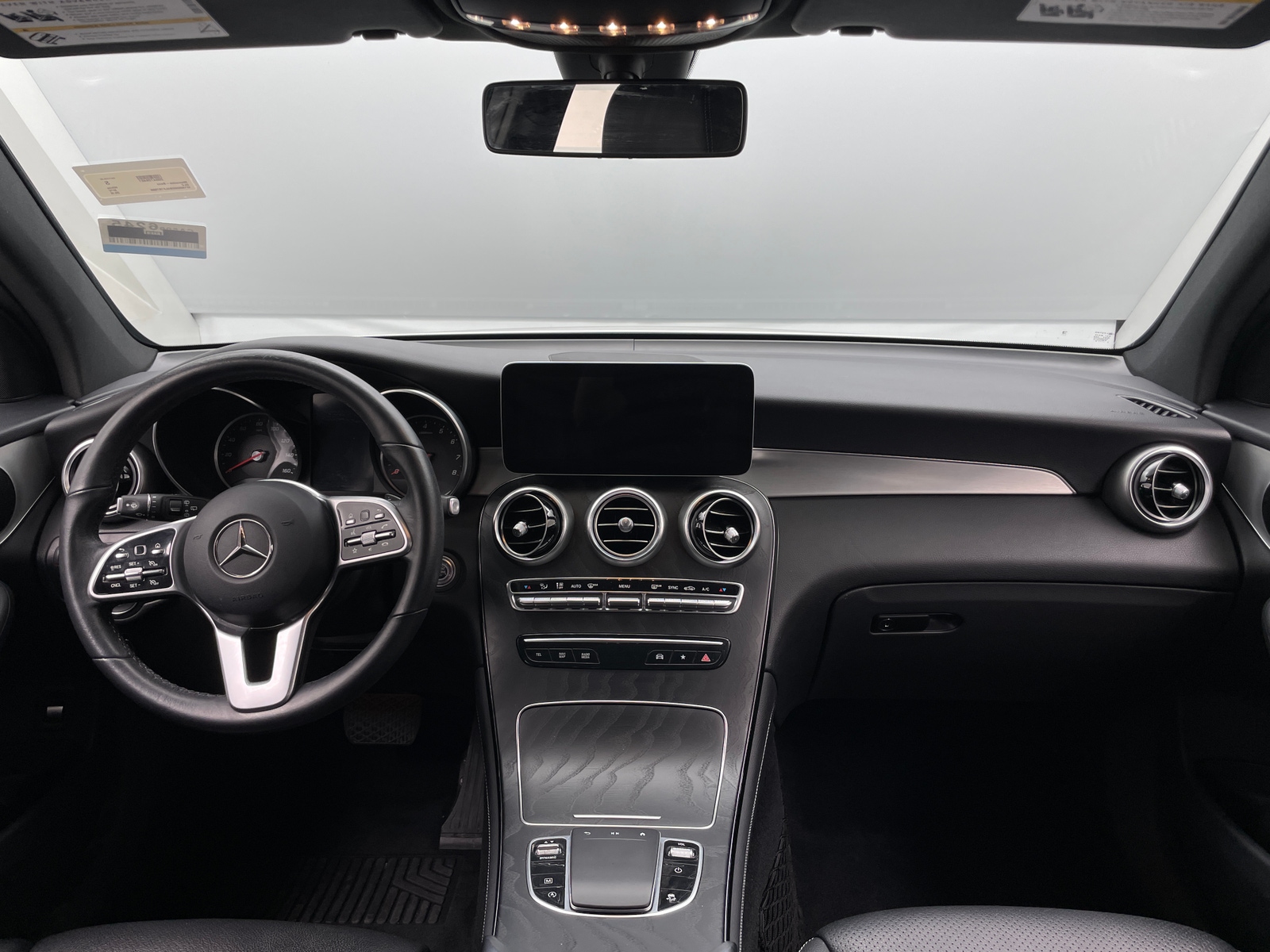 Thumbnail: 2020 Mercedes-Benz GLC - 2
