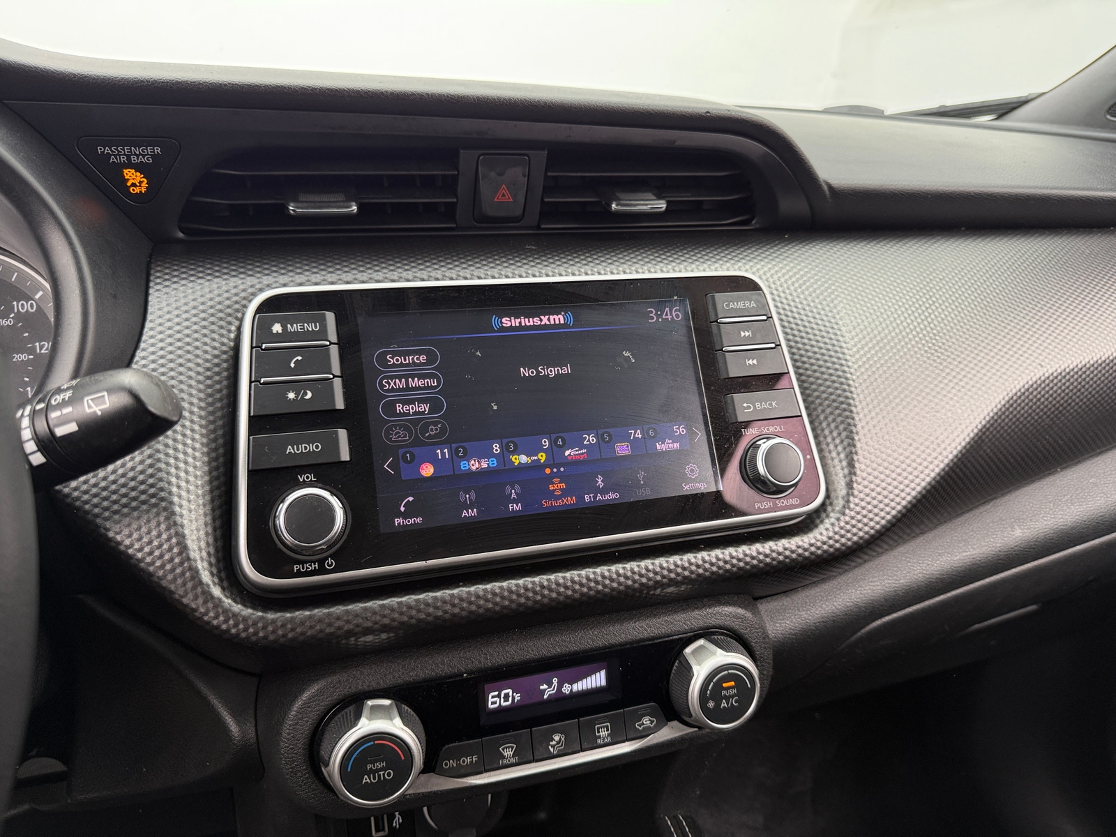 Thumbnail: 2018 Nissan Kicks - 4