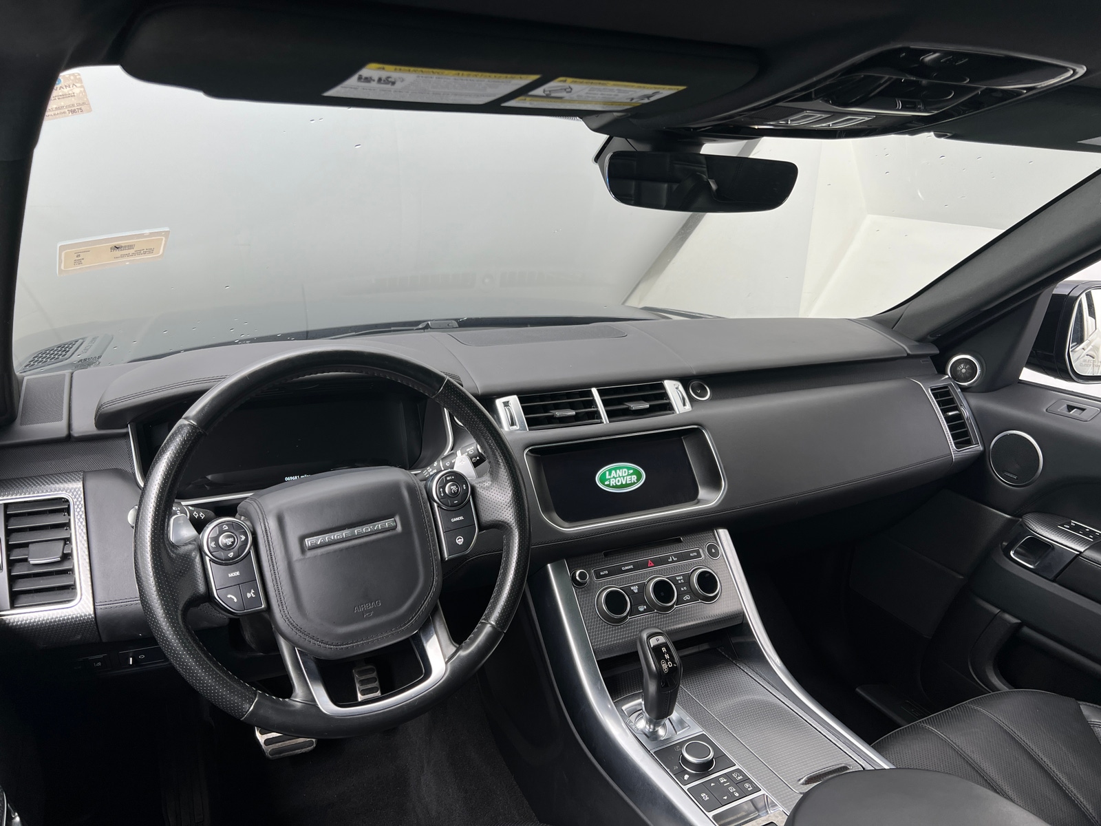 Thumbnail: 2017 Land Rover Range Rover Sport - 2