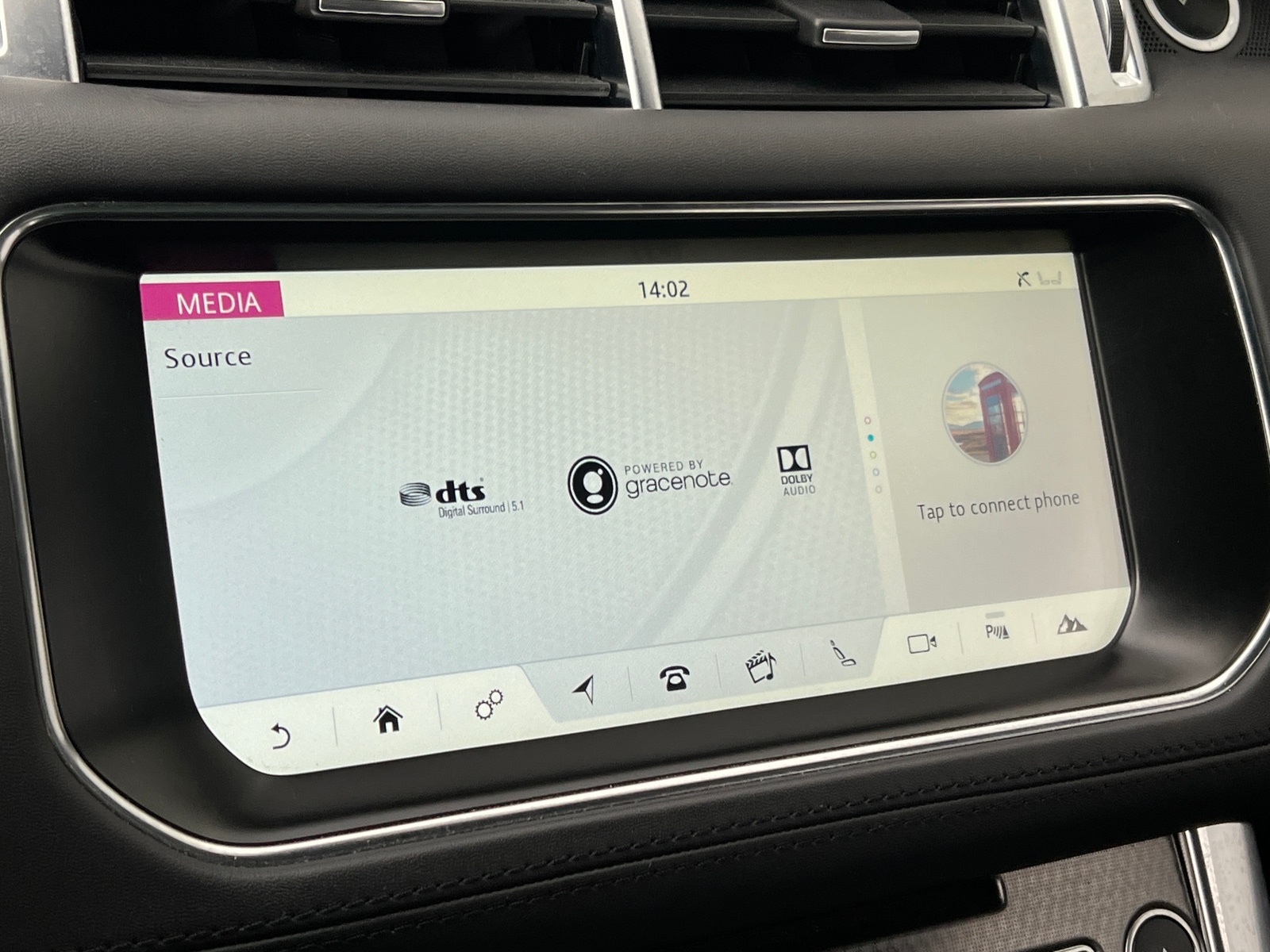 Thumbnail: 2017 Land Rover Range Rover Sport - 3