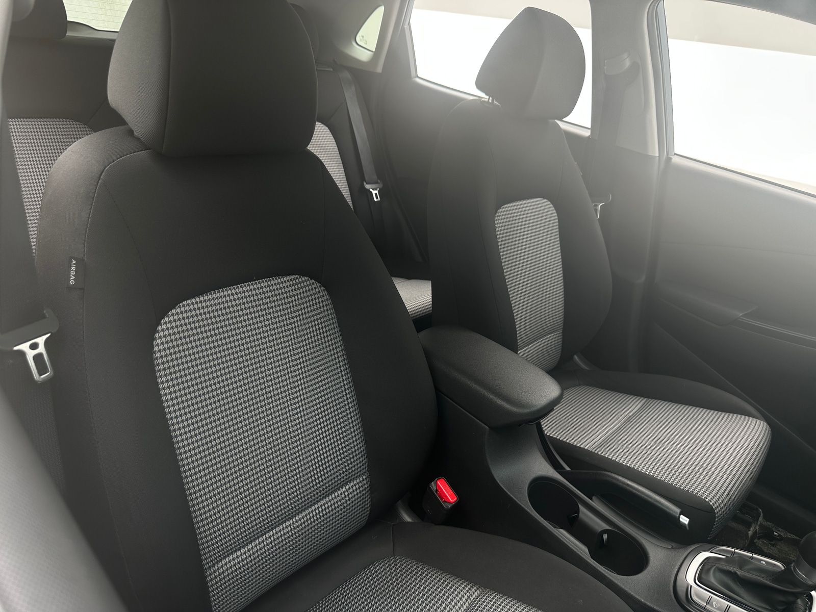 Thumbnail: 2020 Hyundai Kona - 2