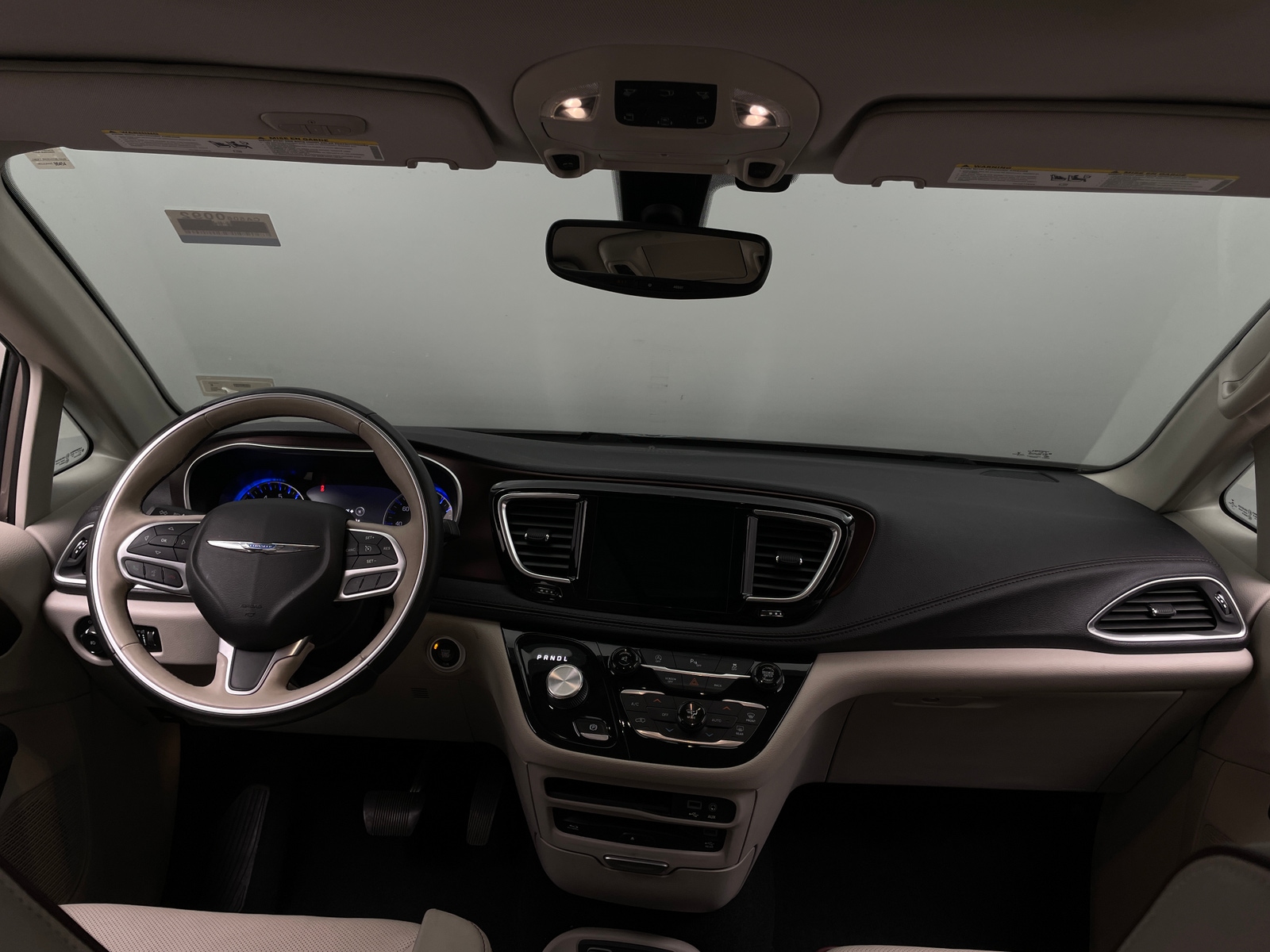 Thumbnail: 2017 Chrysler Pacifica - 2