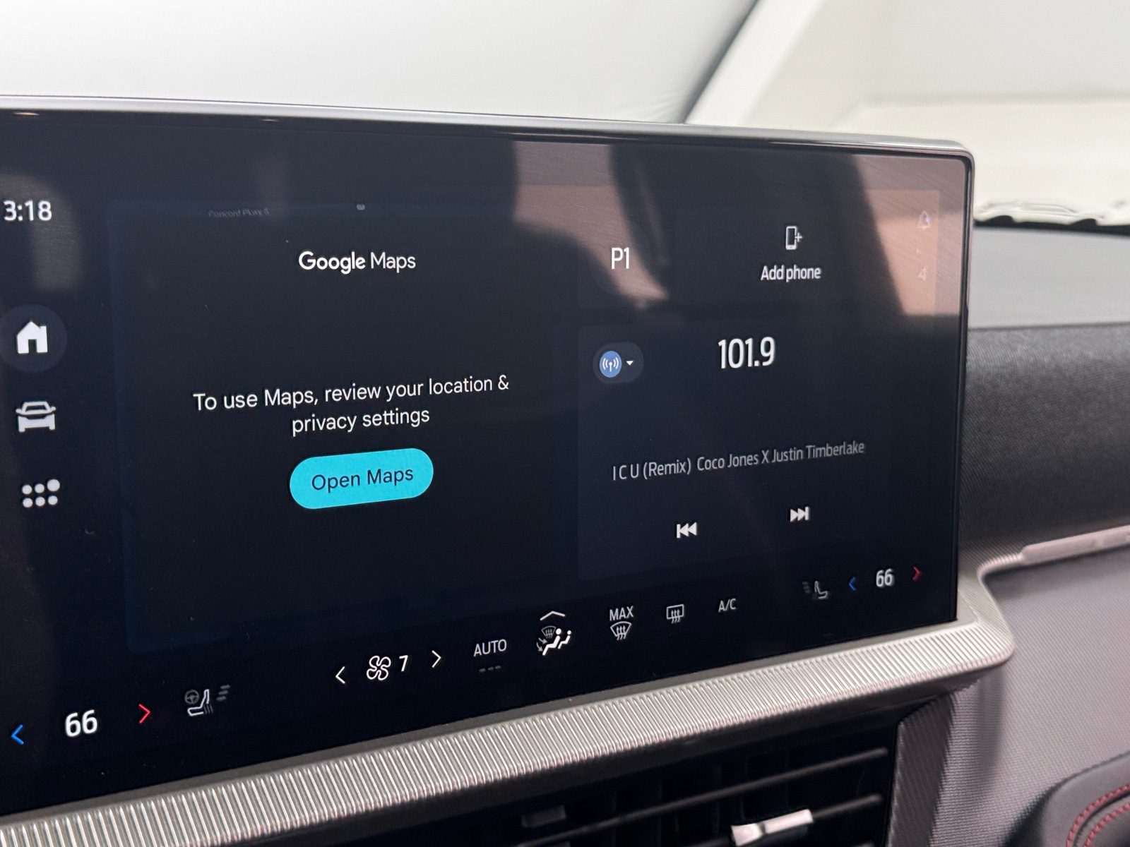 Thumbnail: 2025 Ford Explorer - 4