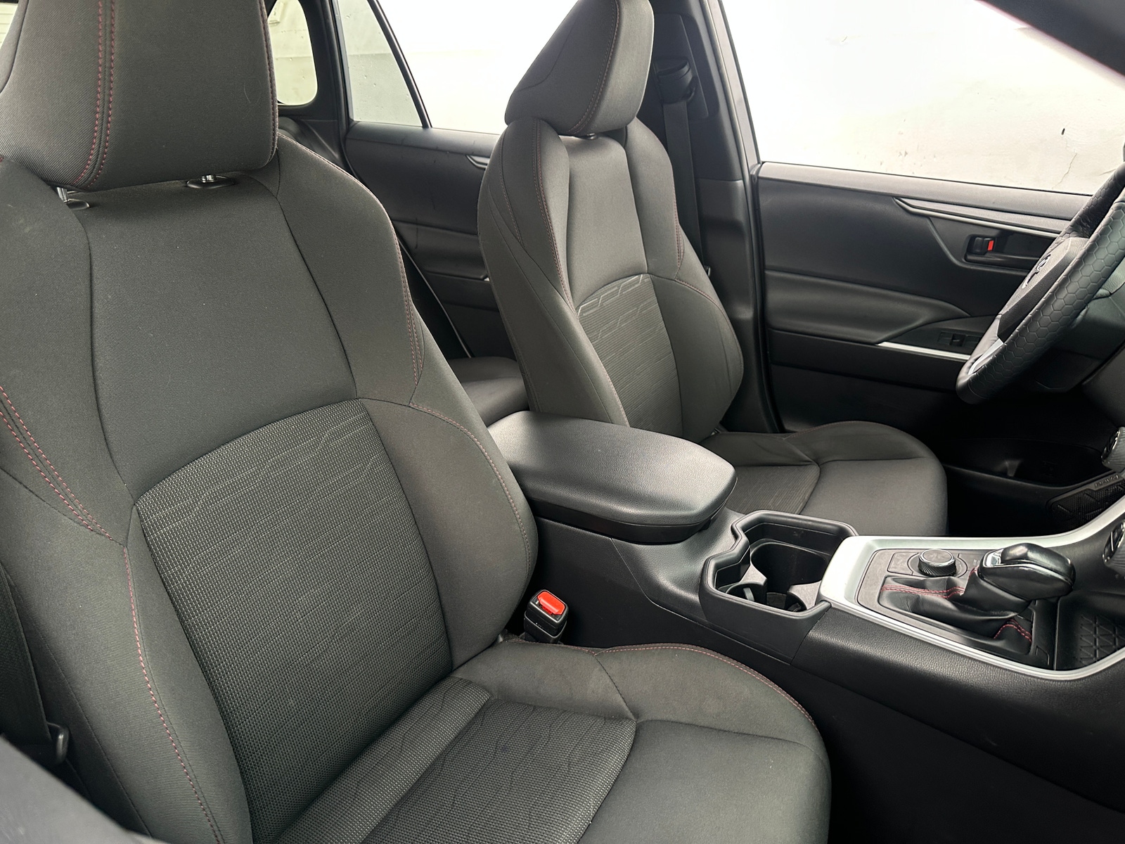 Thumbnail: 2021 Toyota RAV4 - 2