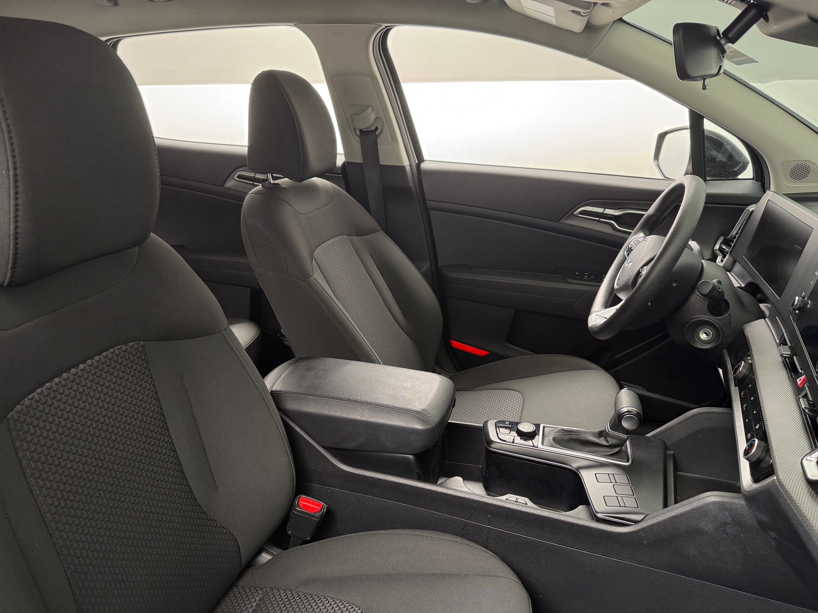 Thumbnail: 2025 Kia Sportage - 2