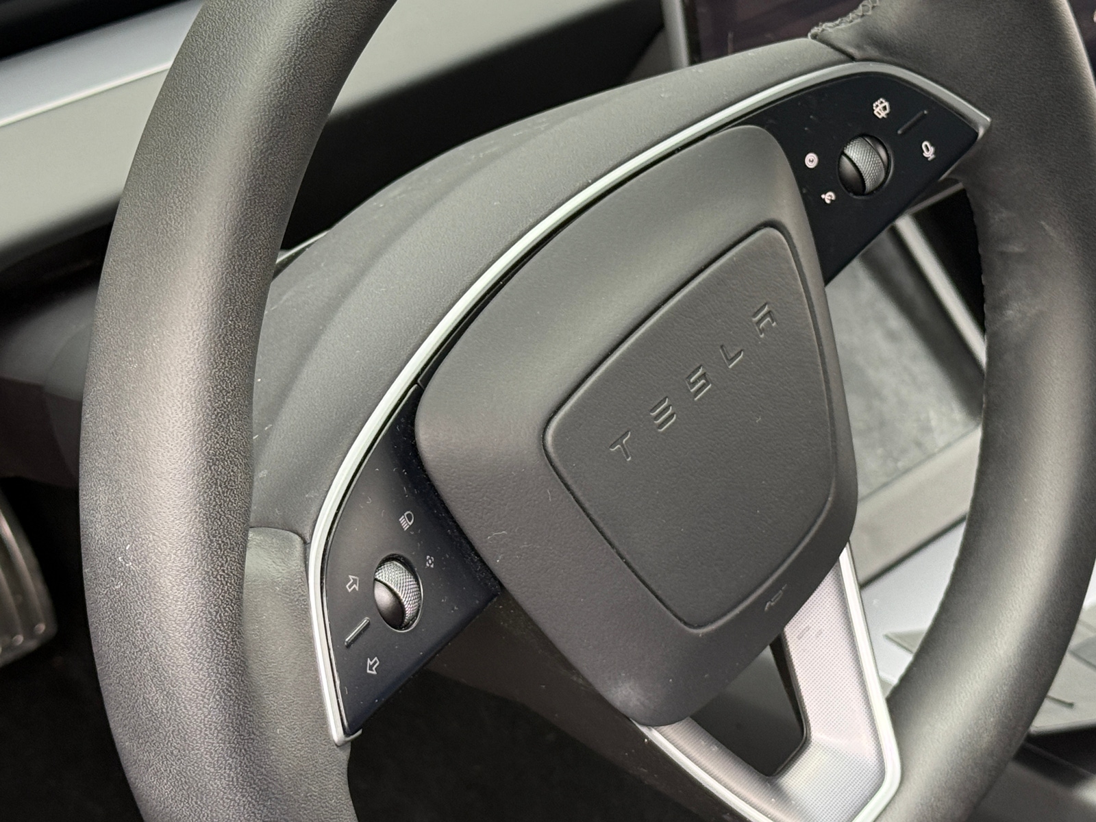 Thumbnail: 2024 Tesla Model 3 - 4