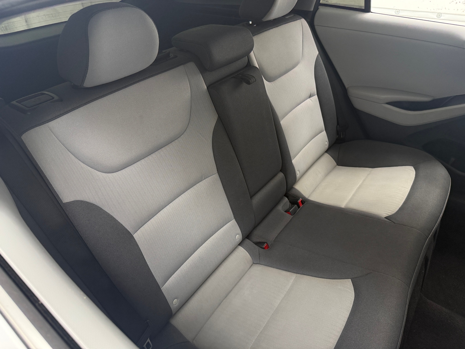 Thumbnail: 2020 Hyundai Ioniq - 6