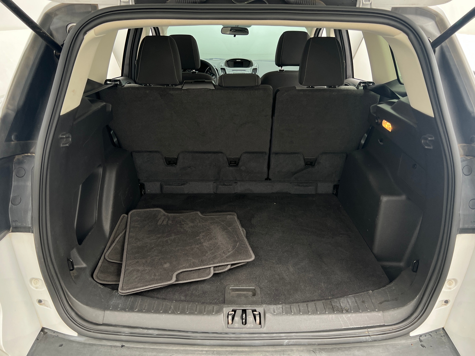 Thumbnail: 2017 Ford Escape - 7