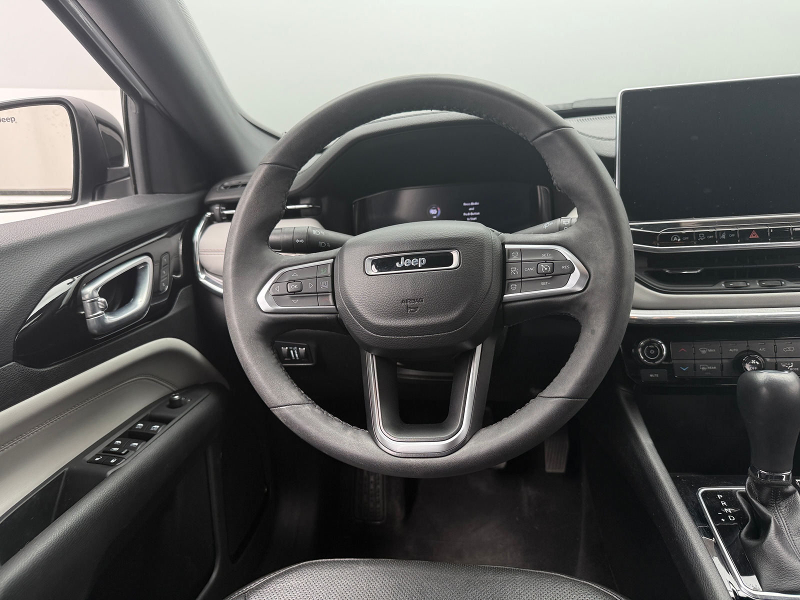 Thumbnail: 2023 Jeep Compass - 4