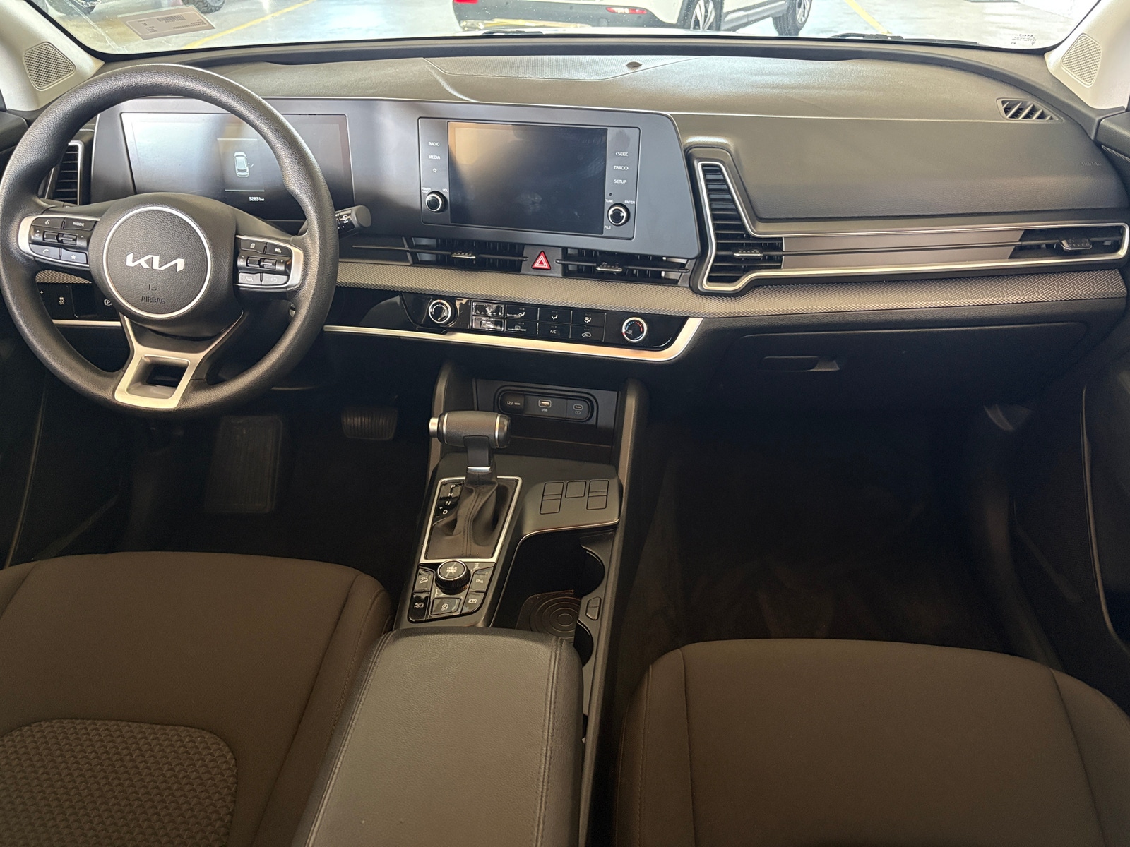 Thumbnail: 2025 Kia Sportage - 3
