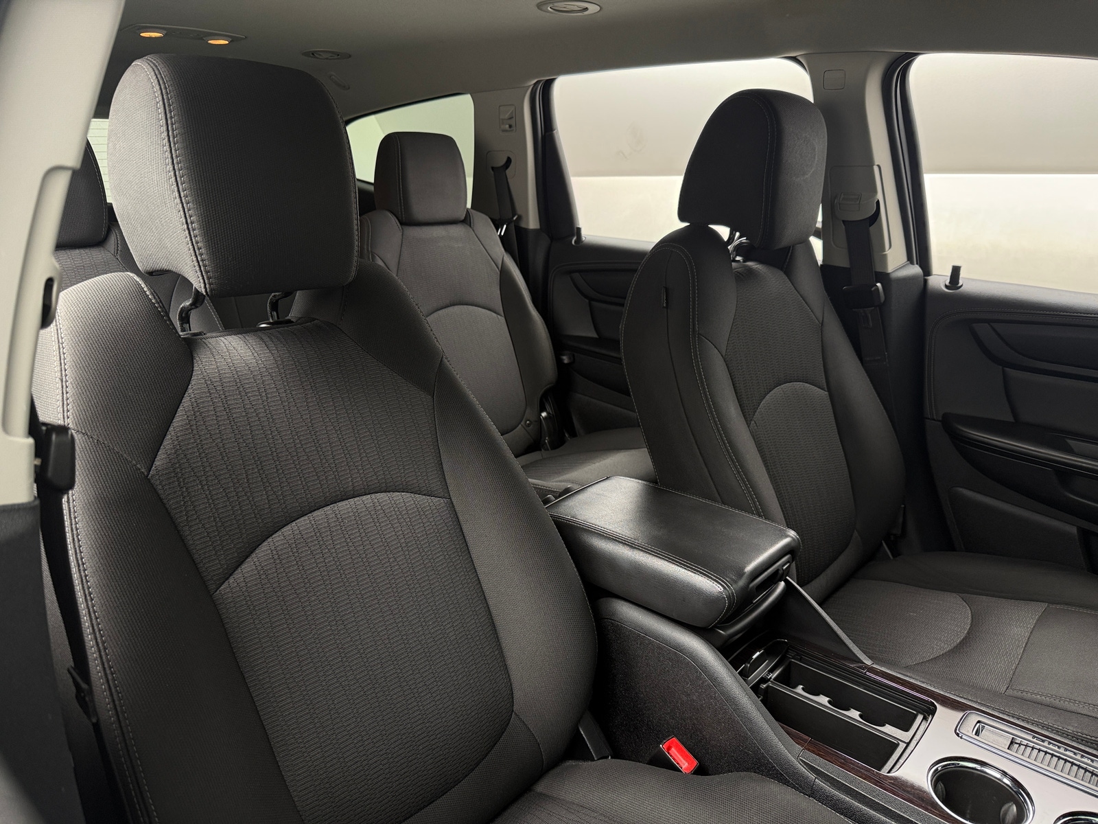 Thumbnail: 2017 Chevrolet Traverse - 2